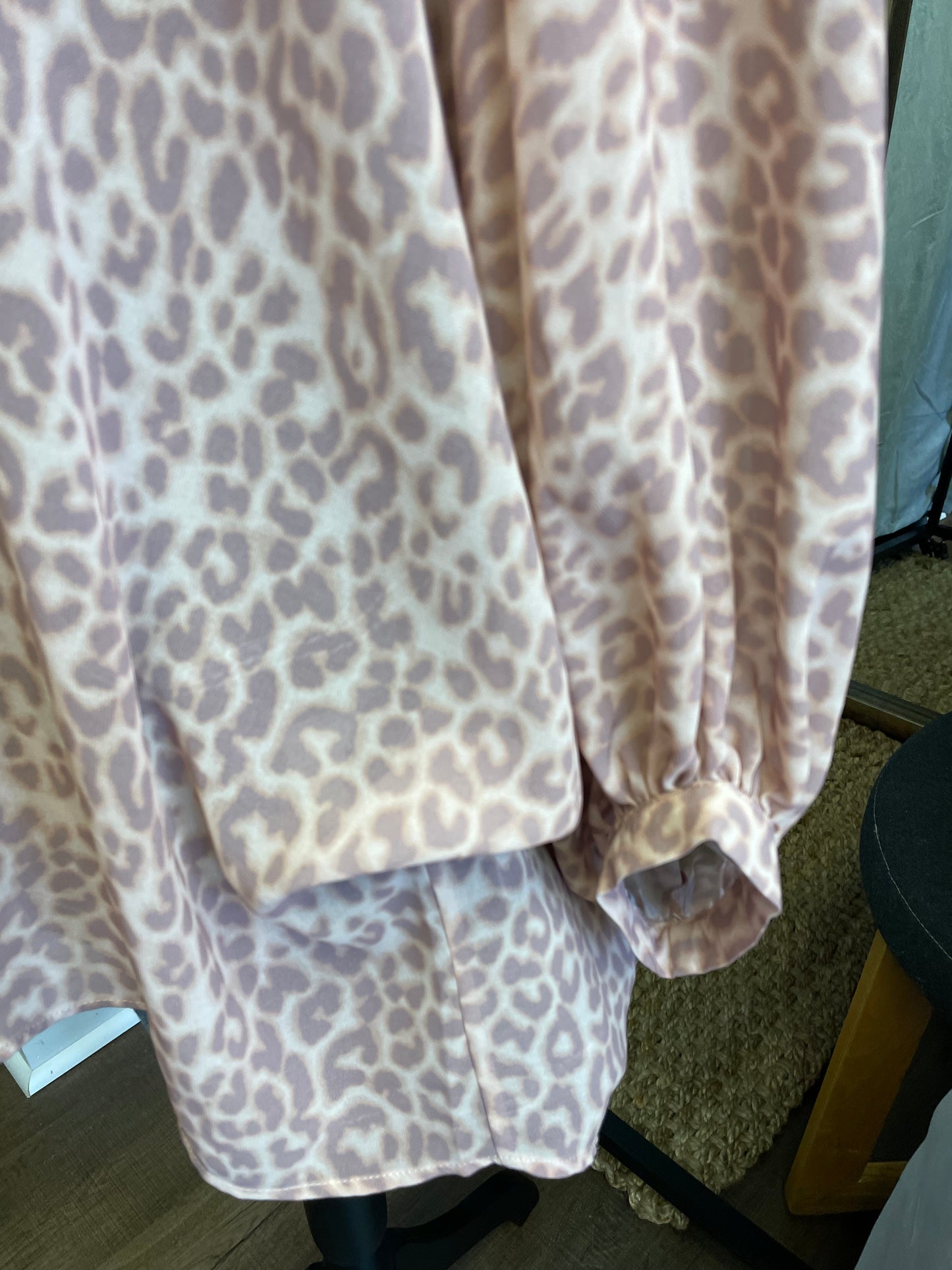 Vince Camuto Cuffed Kimono (S)
