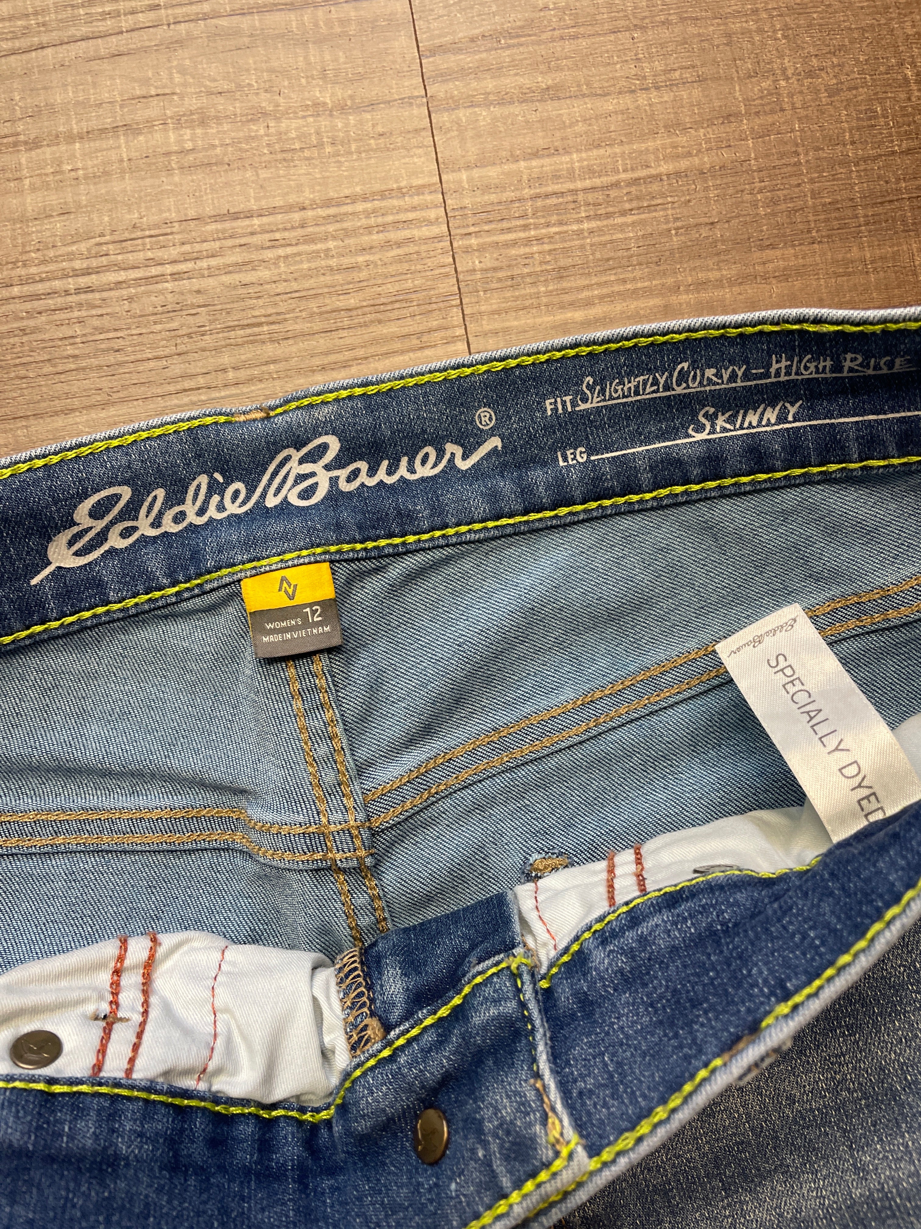 Eddie Bauer Slightly Curvy High Rise Skinny Jeans (12)