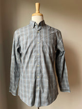 Eddie Bauer Classic Fit Men's Button Down (M)