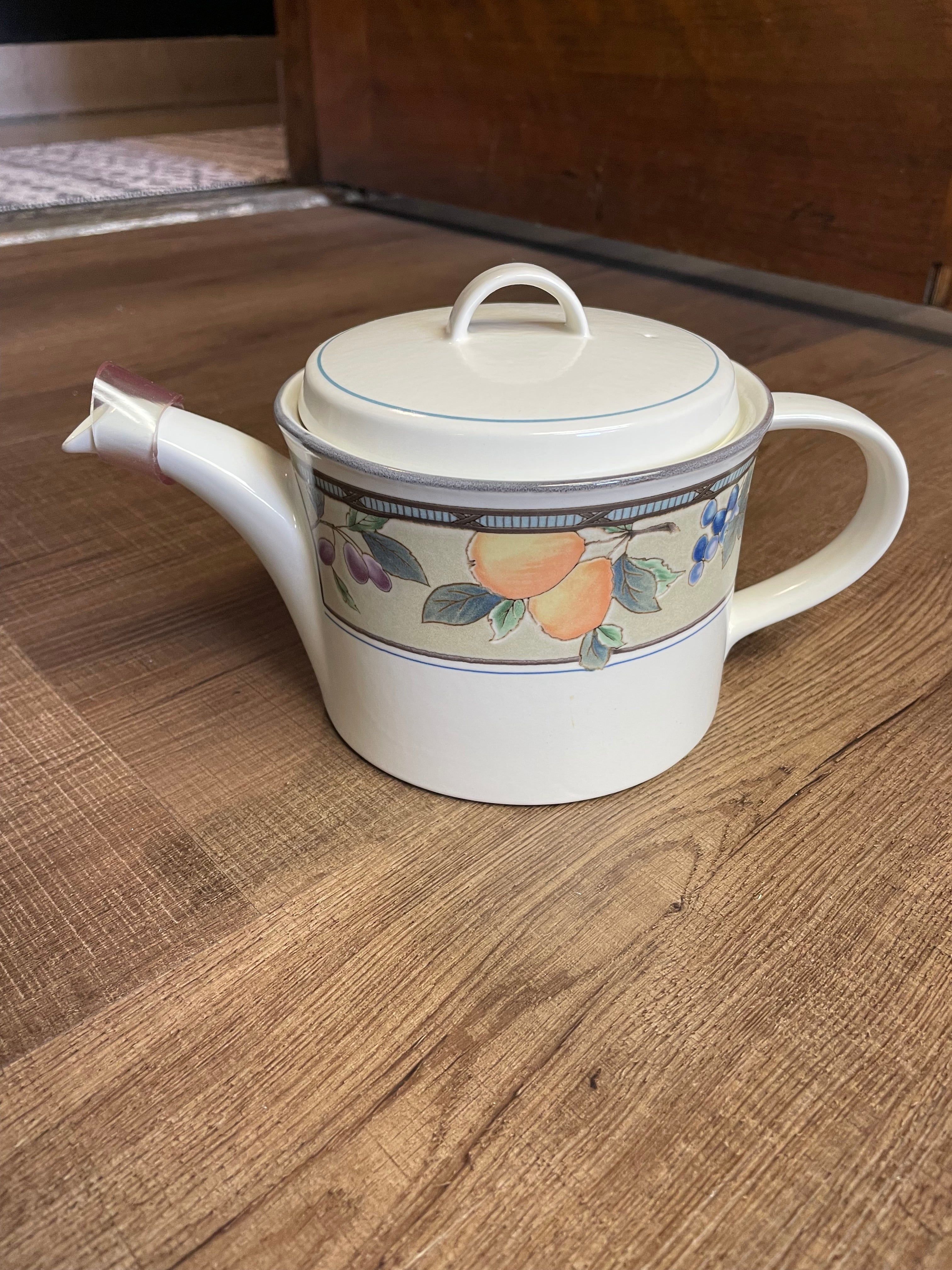 Mikasa Garden Harvest Tea Server (NIB)