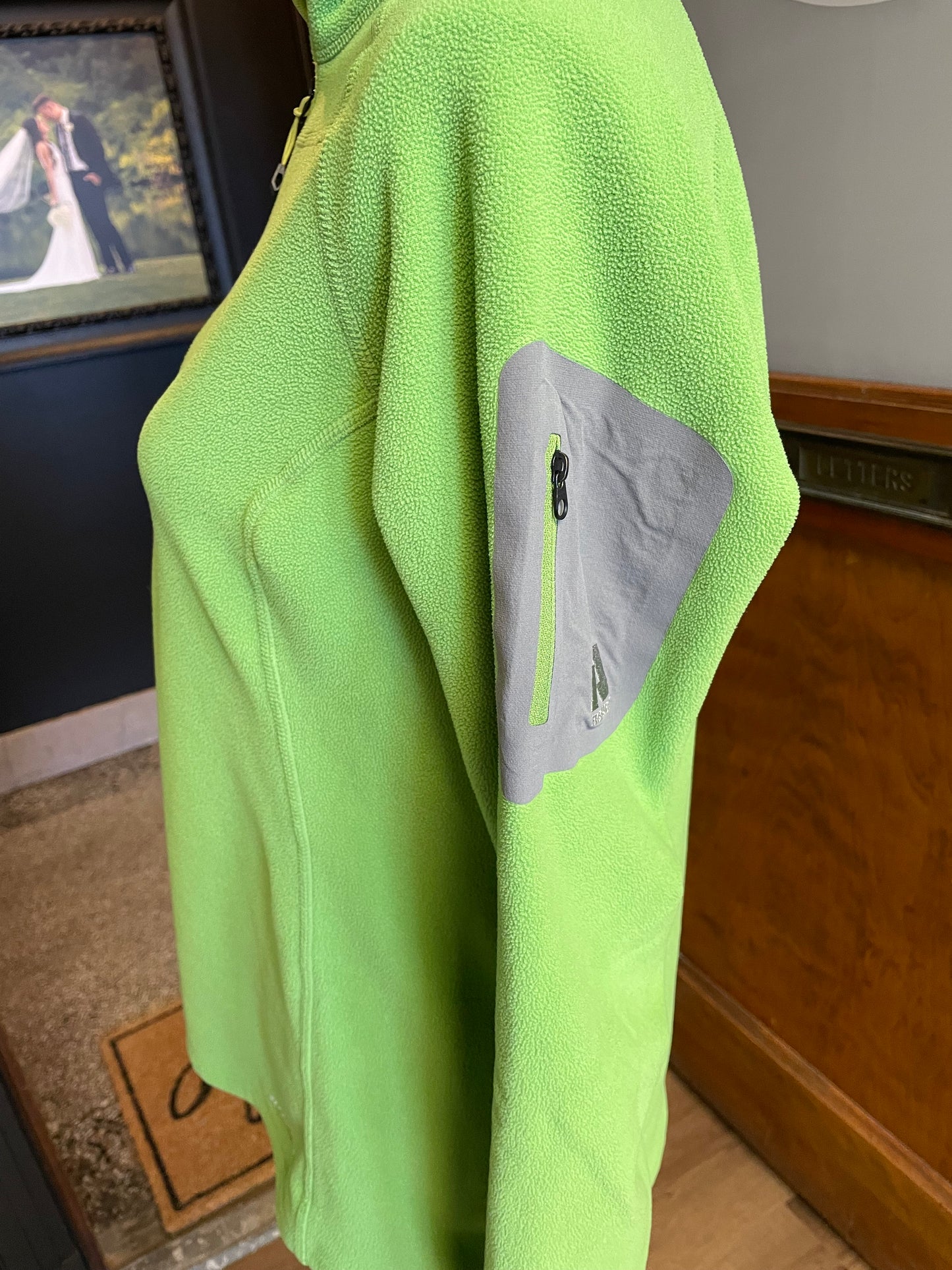Eddie Bauer Polartek Quarter Zip Fleece (L)