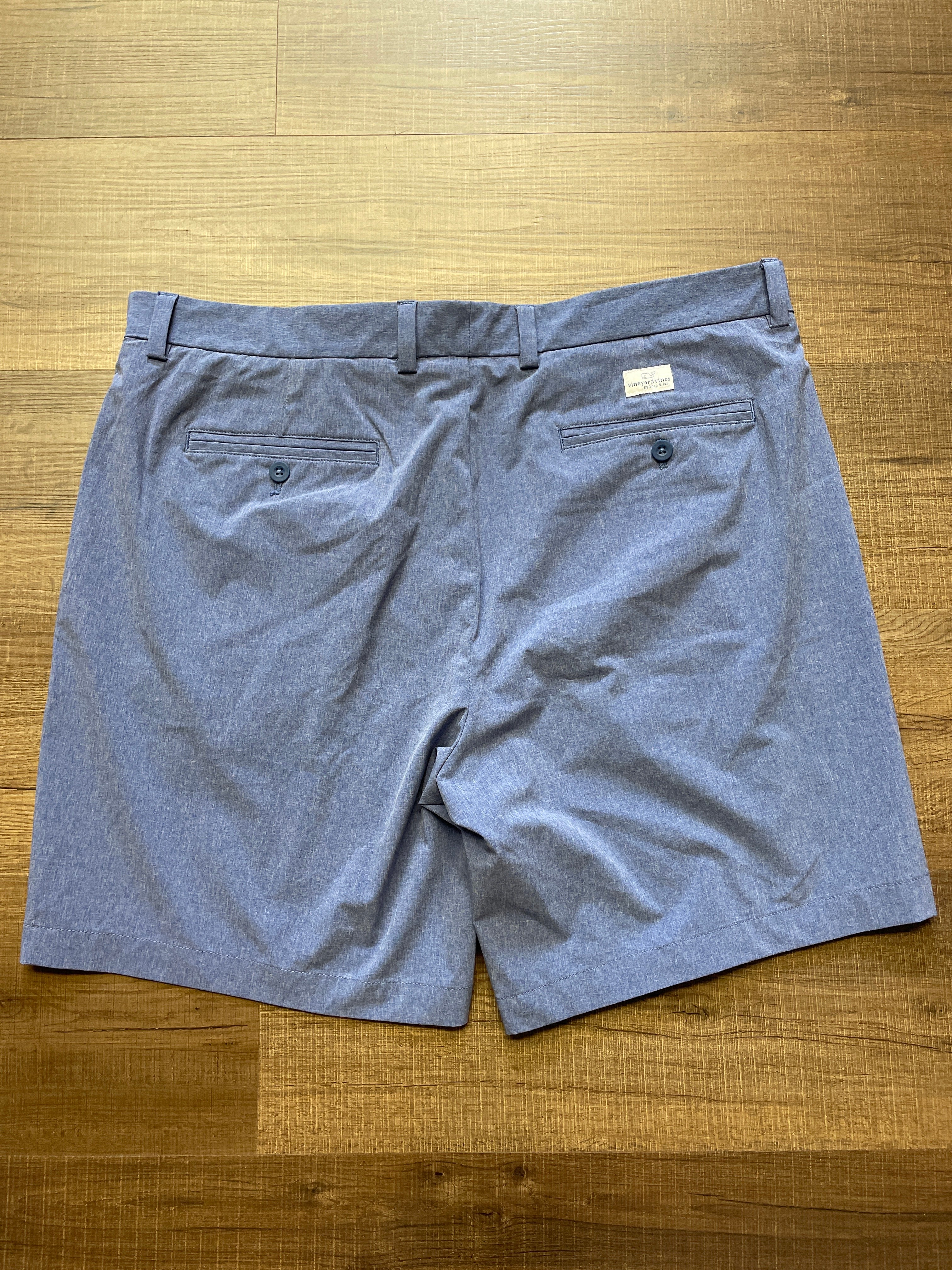 Vineyard Vines Men's Performance Shorts (38)