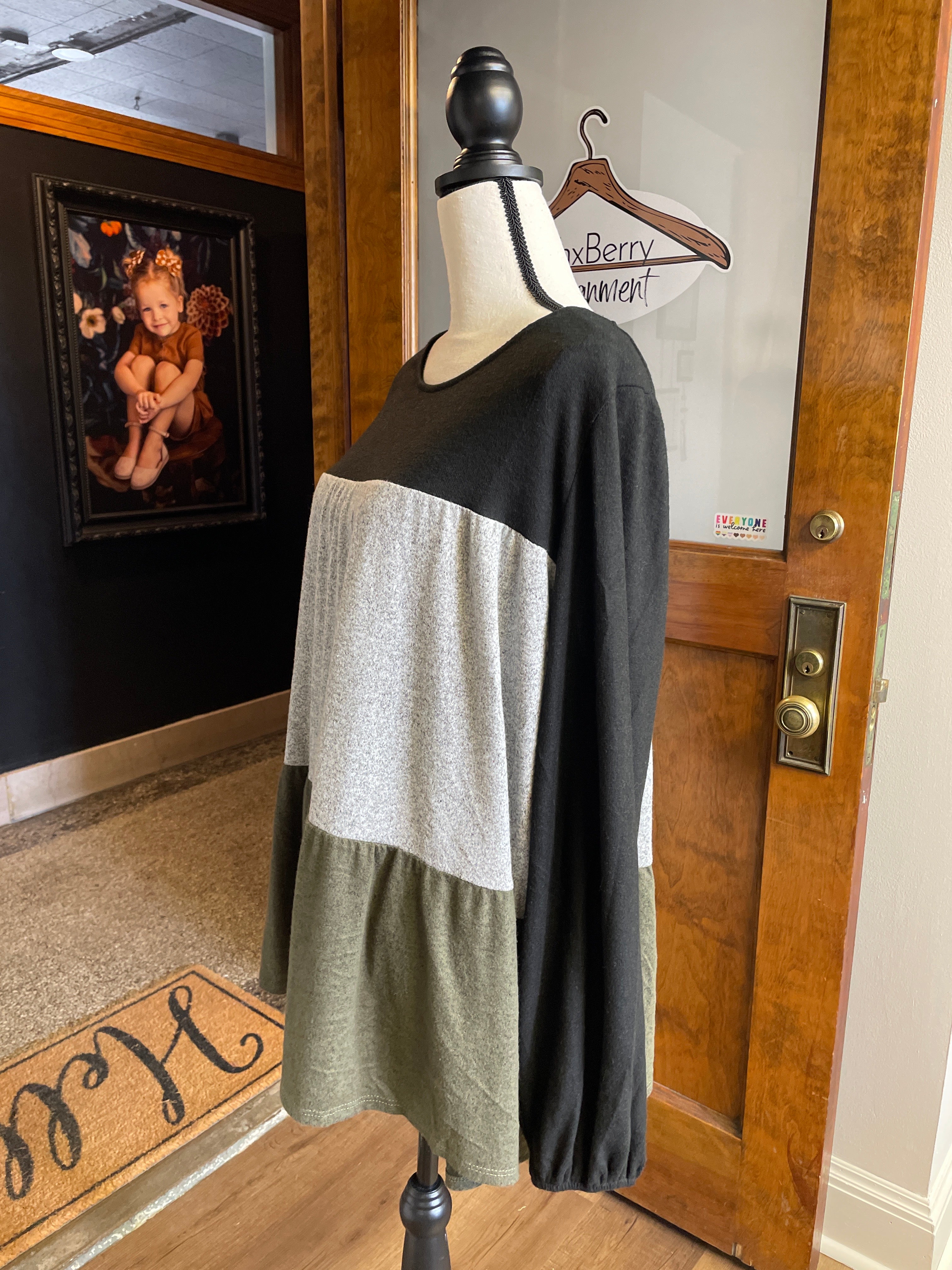 Chic Soul Color Block Tunic (2XL)