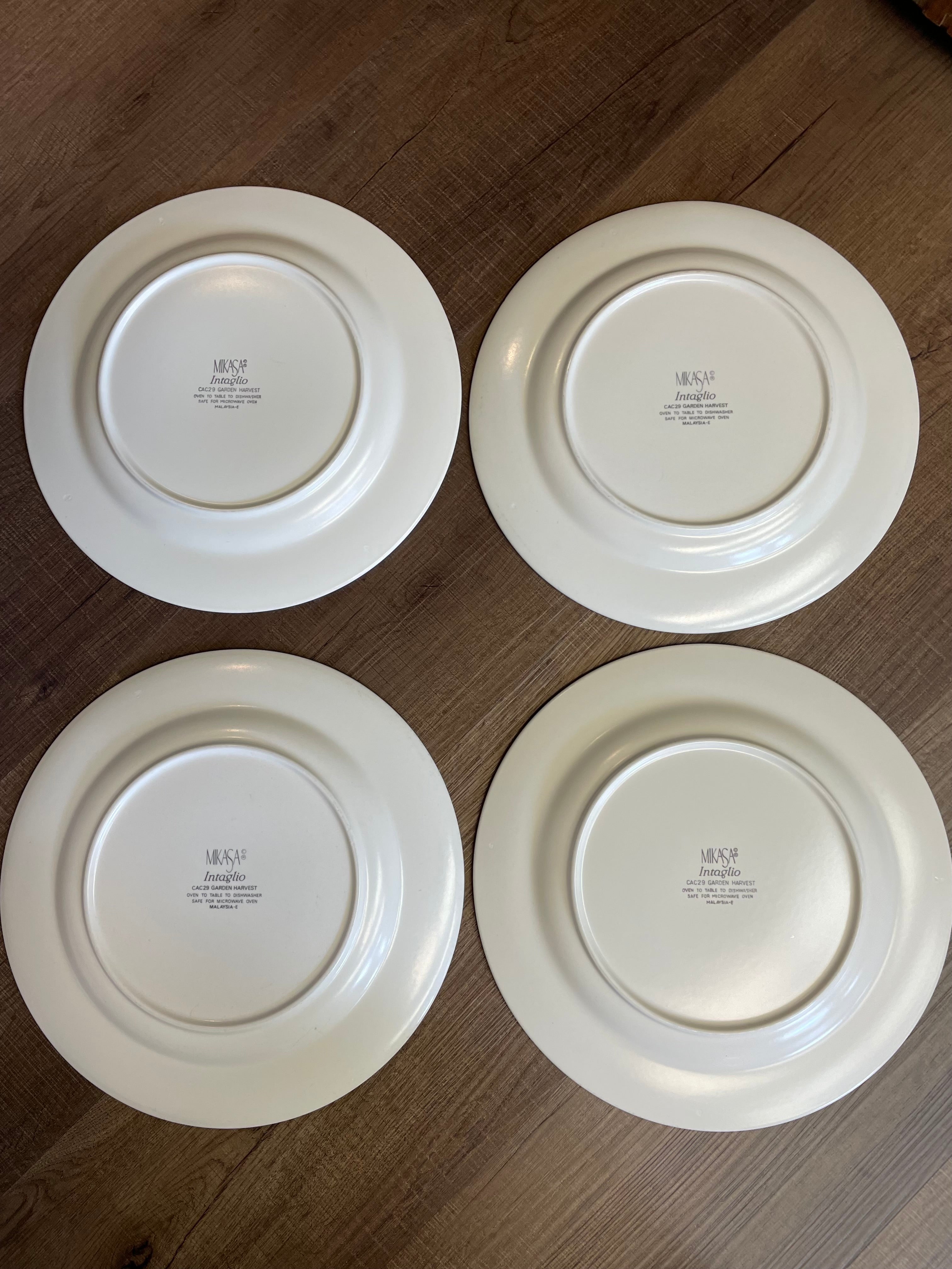 Mikasa Garden Harvest 11” Dinner Plates (Set of 4)