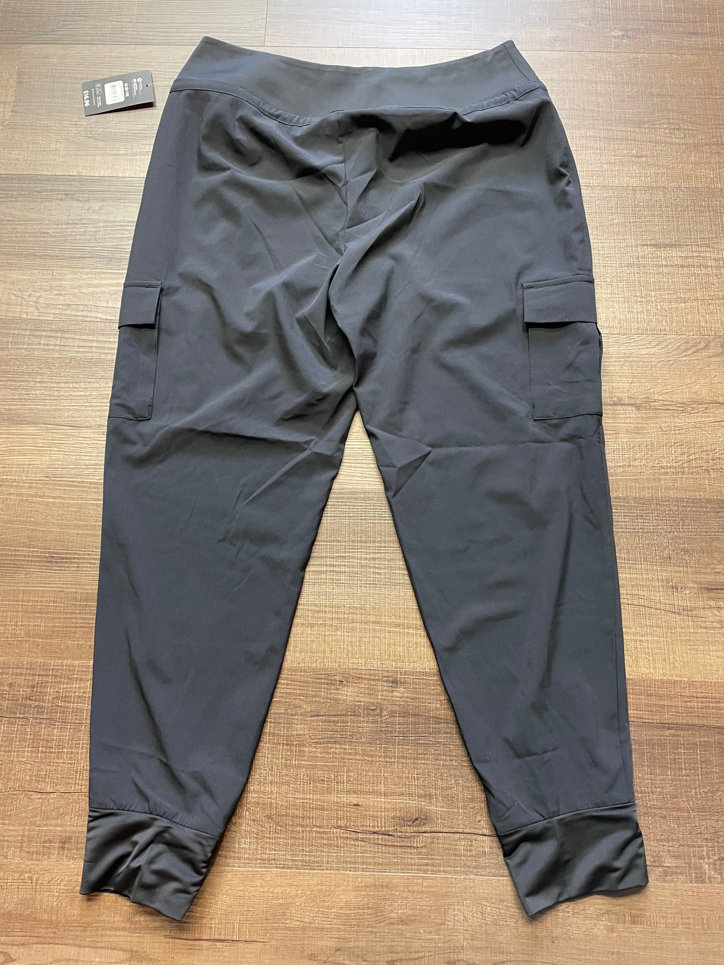 Athletic Works NWT Women's Commuter Jogger (M)