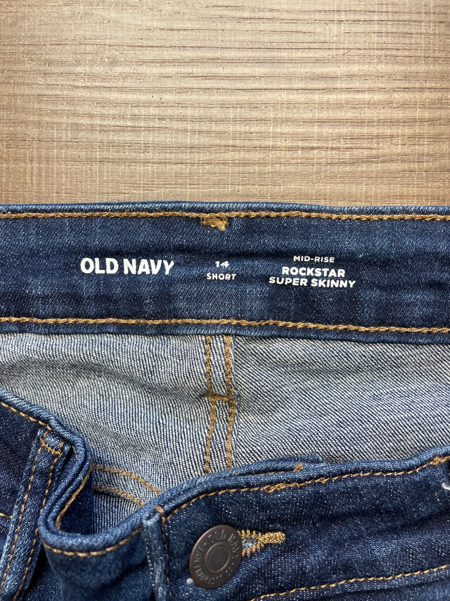 Old Navy Mid Rise Rockstar Super Skinny Jeans (14 Short)