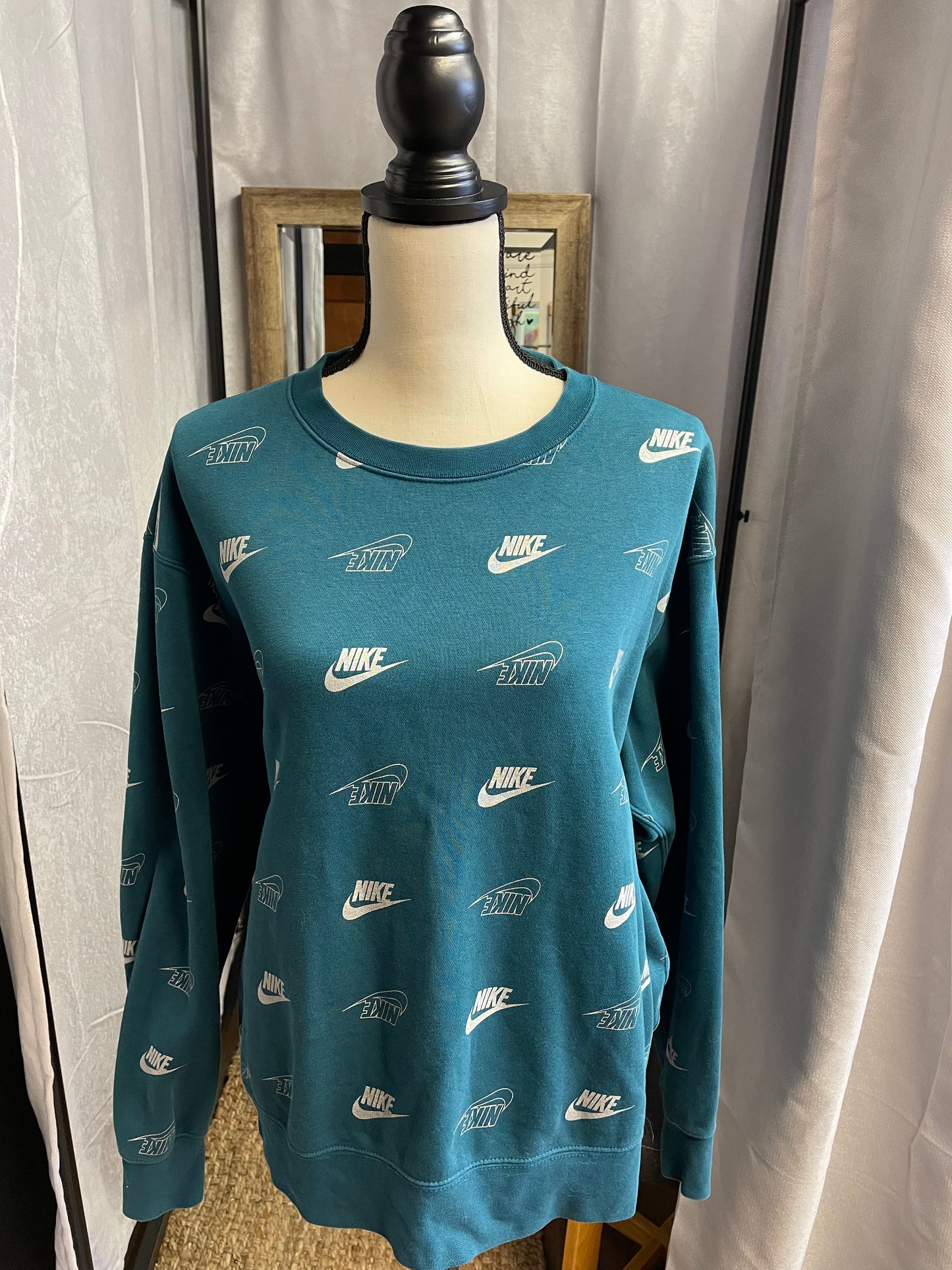 Teal Nike Crew Sweatshirt (L)