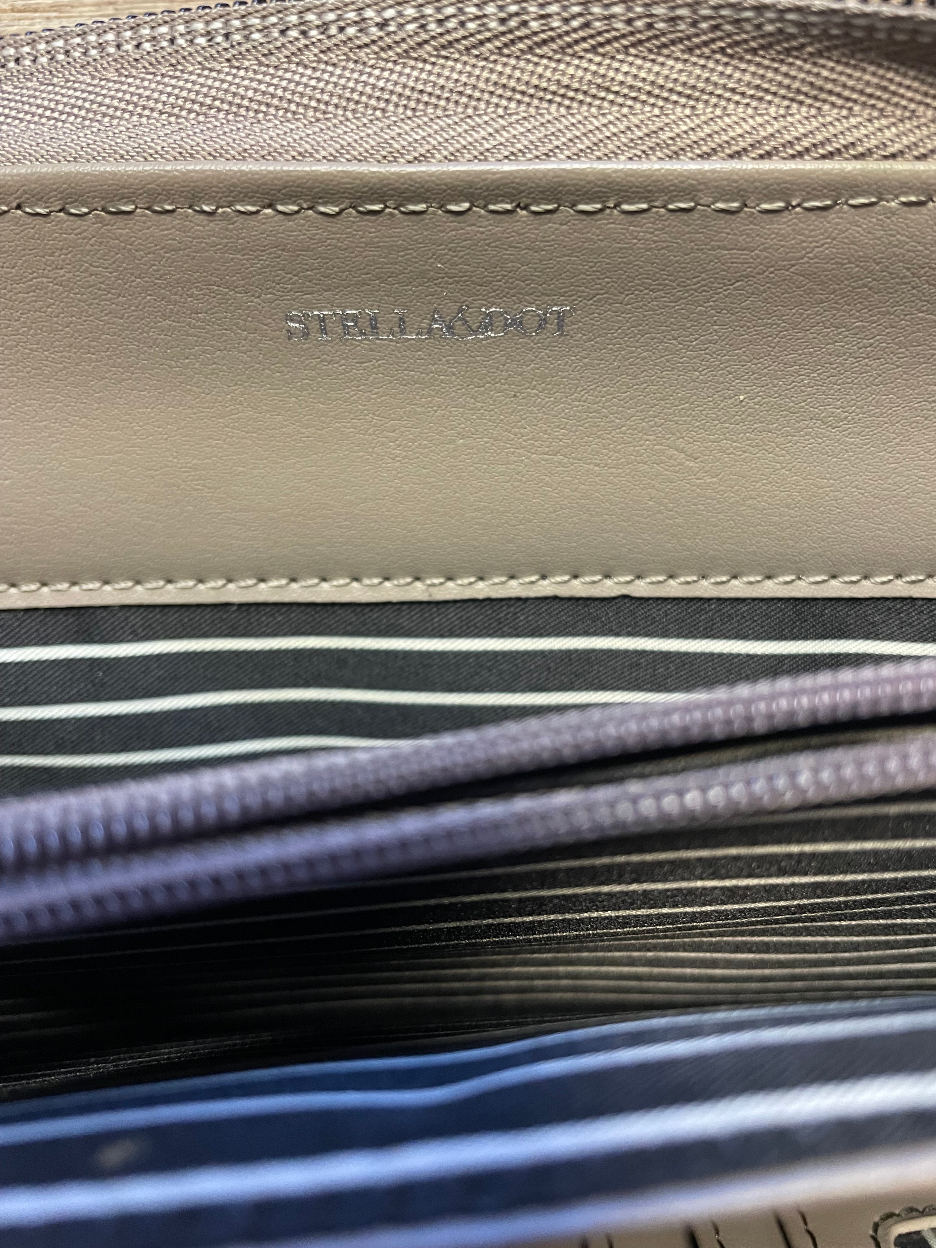 Stella & Dot Shimmer Wristlet