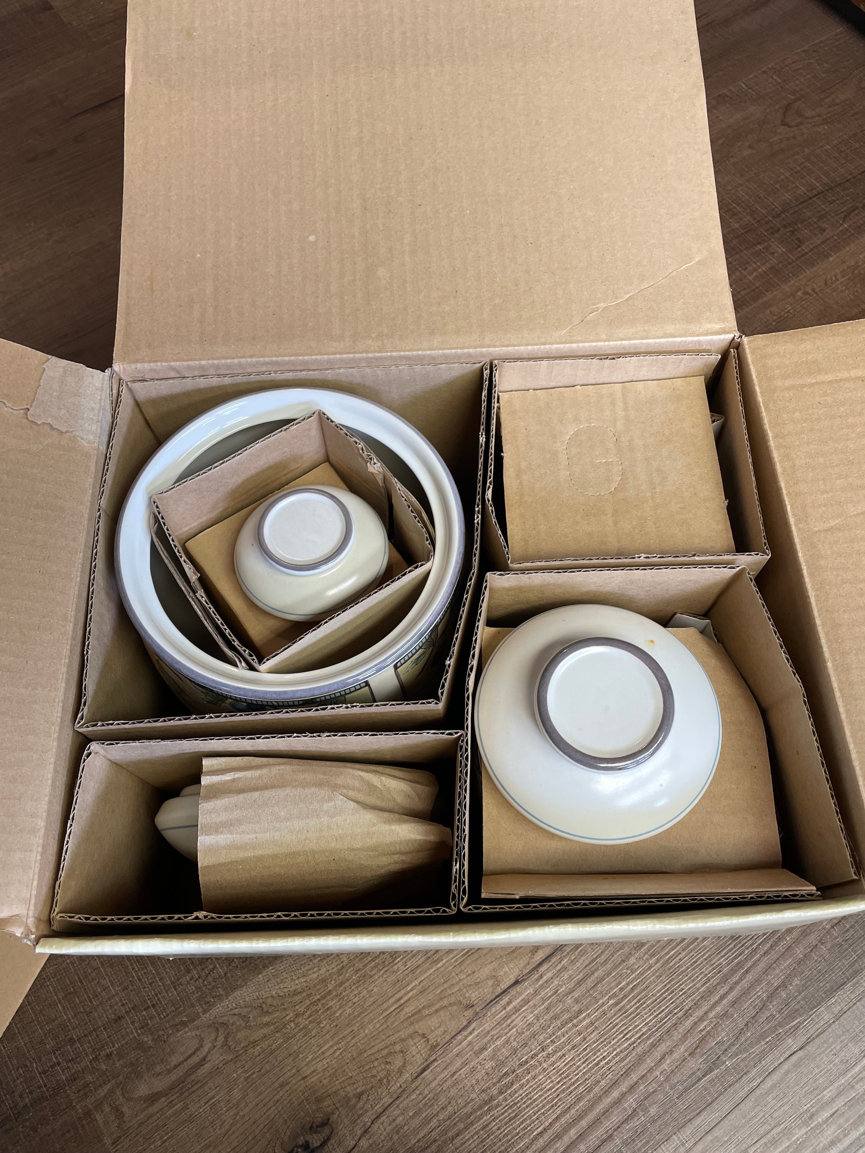 Mikasa Garden Harvest 4-Piece Canister Set