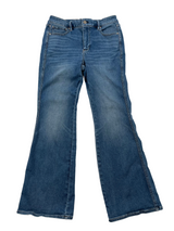 WHBM High Rise Skinny Flare Everyday Soft Jeans (8 short)