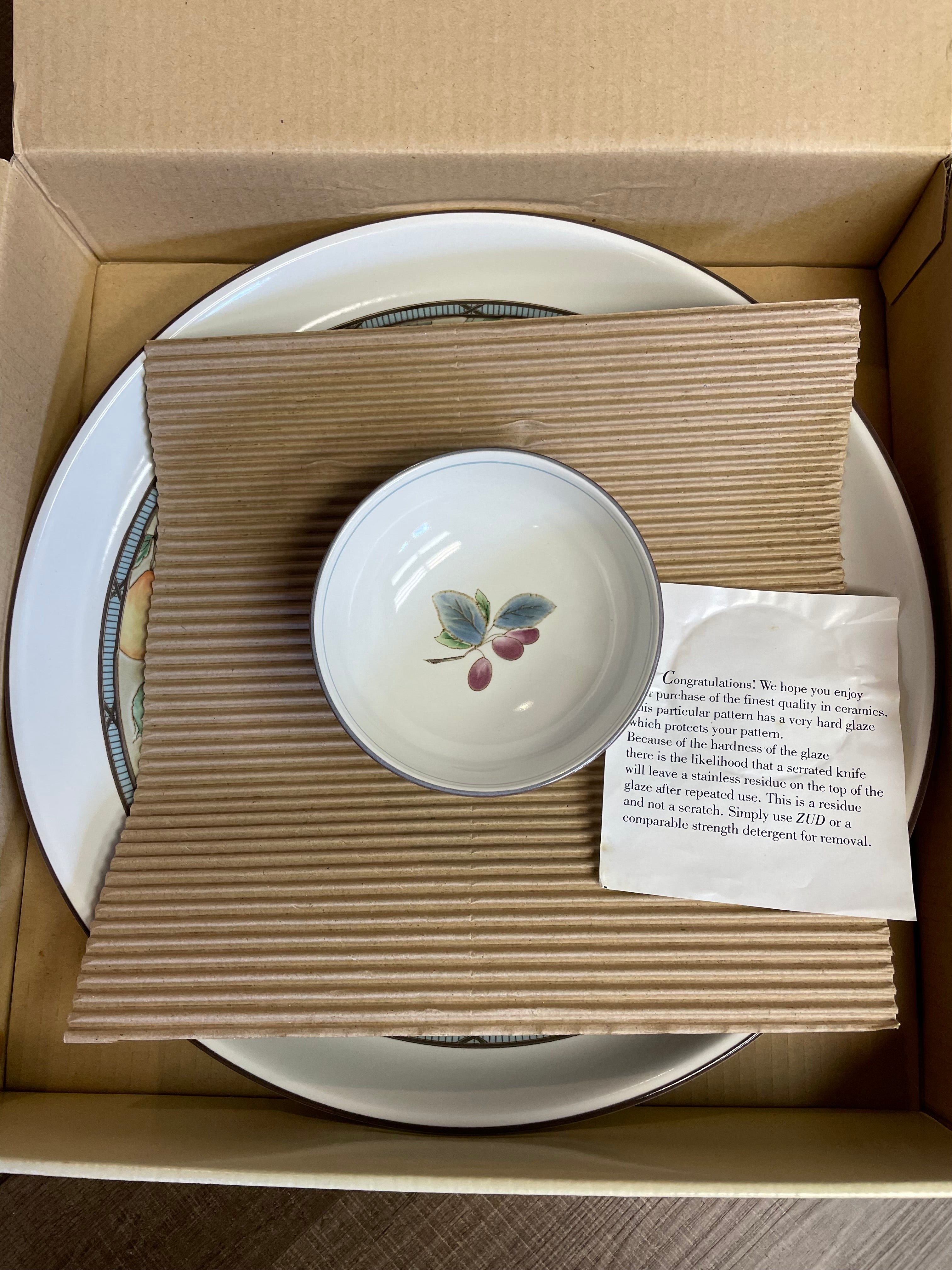 Mikasa Garden Harvest 14" Chip and Dip (NIB)