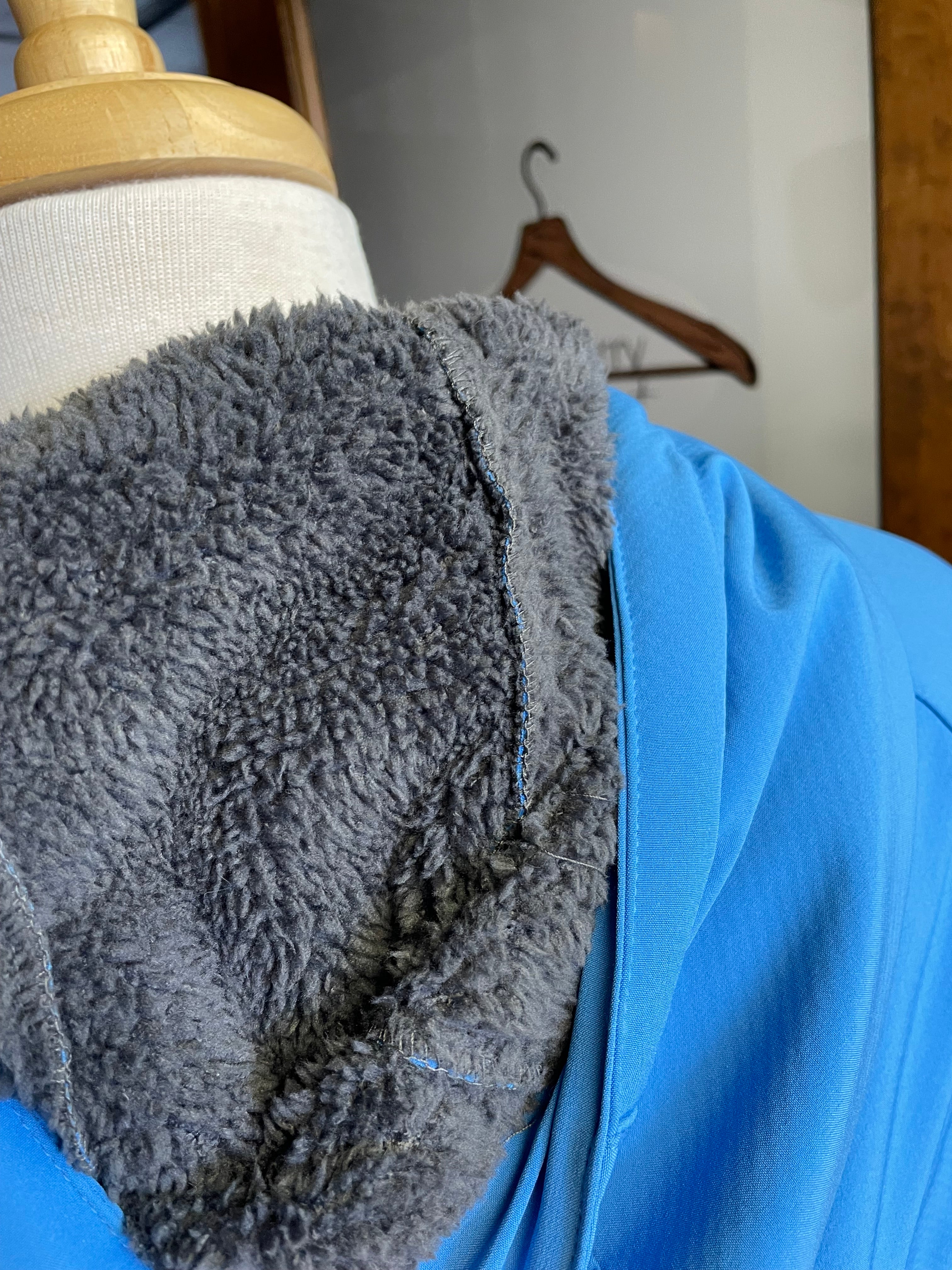 Blackfish Gale Soft Shell Pullover Fleece Lined Jacket (L)