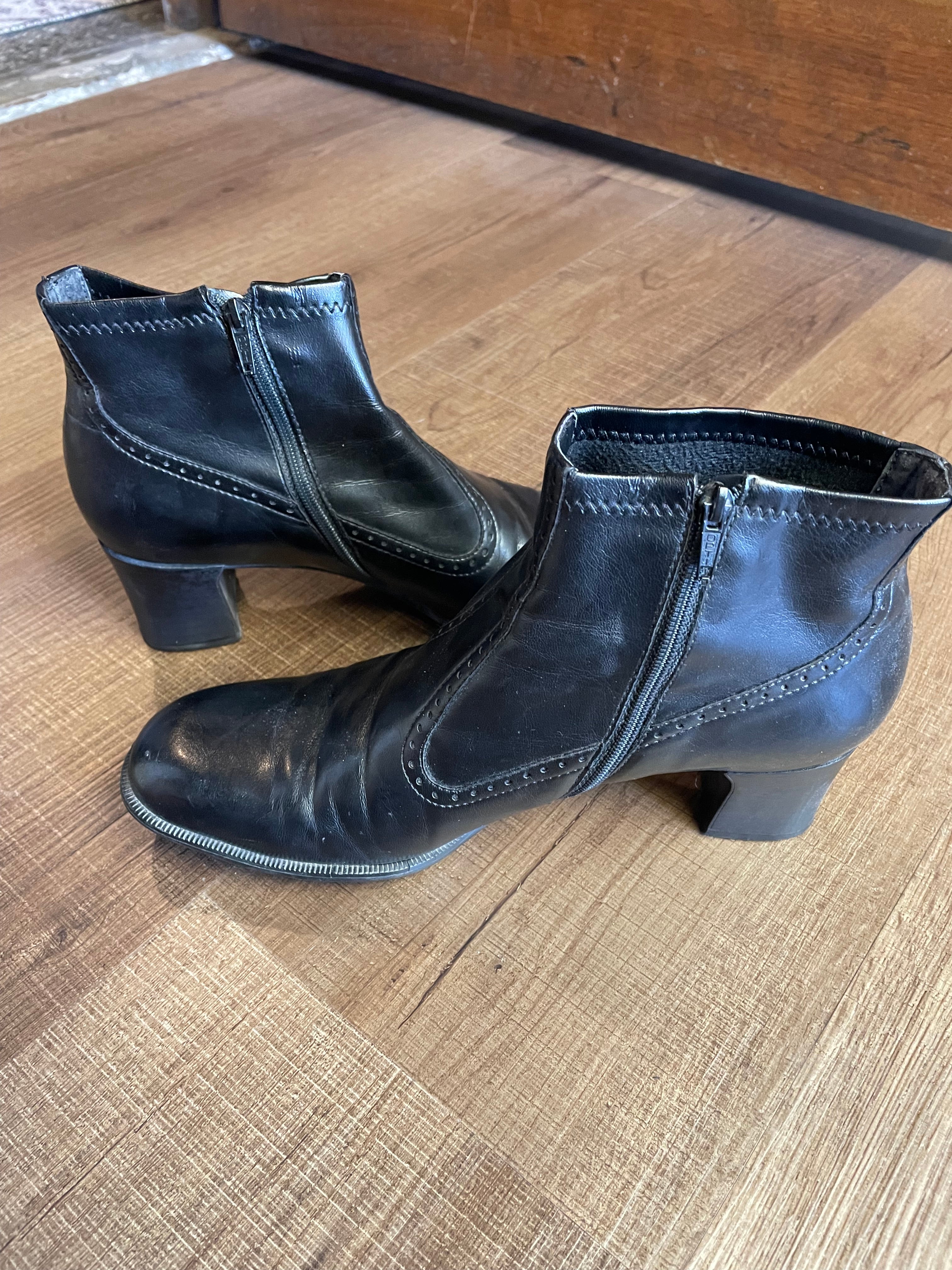 Franco Sarto Black Women's Bootie (7.5M)