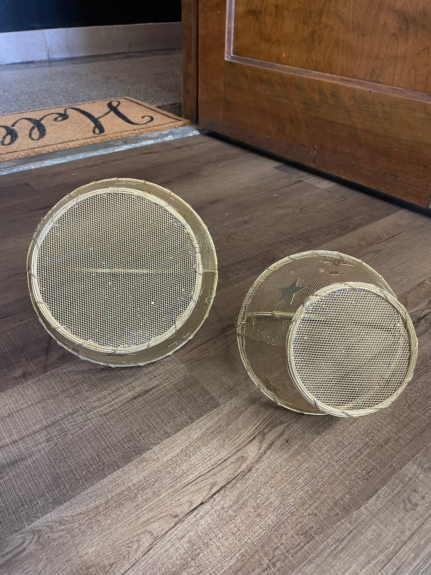 Gold Glitter Star Handled Baskets