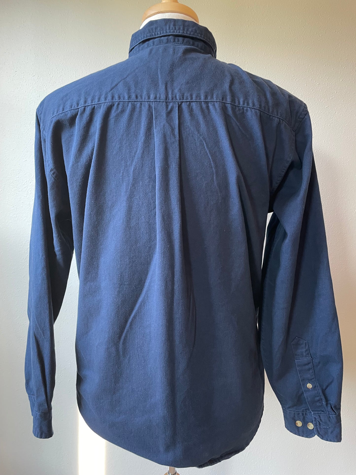 North Crest Navy Men's Button Down (M)