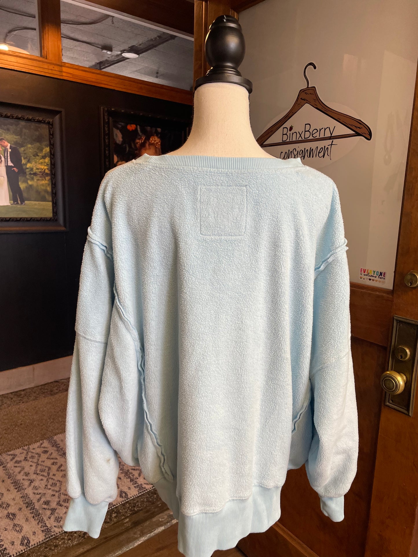 American Eagle Huggable Sweatshirt (S)