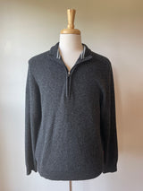 IZOD Quarter Zip Men's Sweater (XL)
