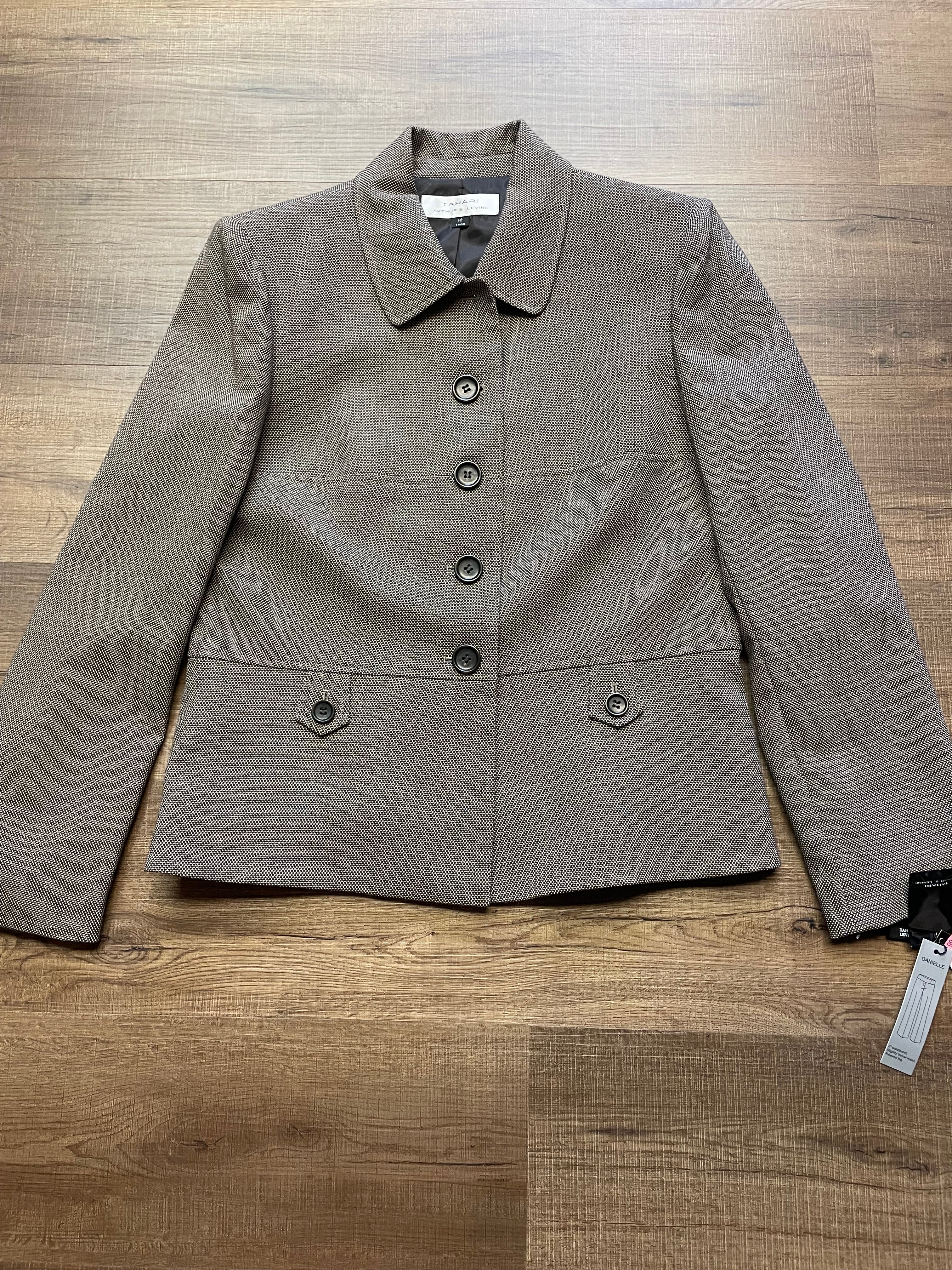 Tahair Arthru S. Levine Women's Danielle Pant Suit (12)