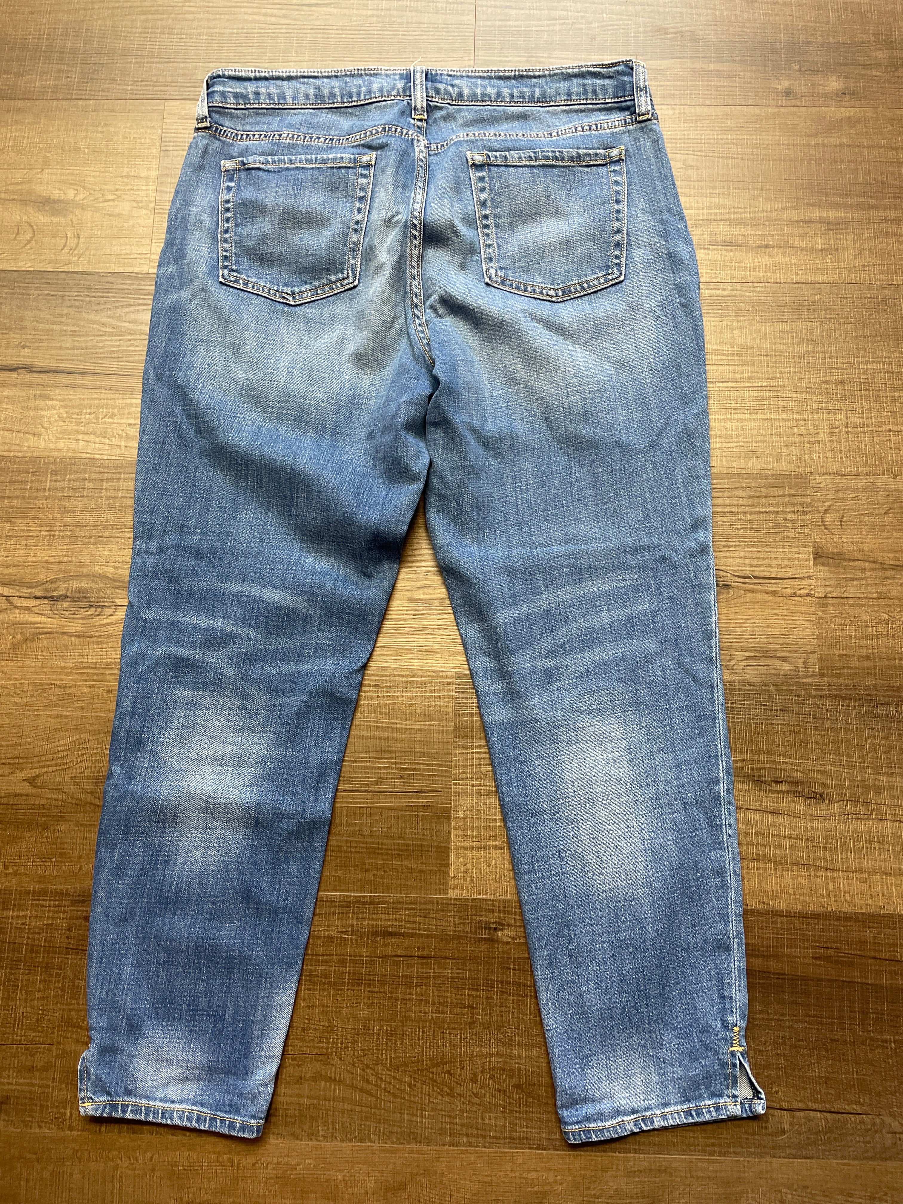 GAP Weekend Crop Jeans (12/31R)