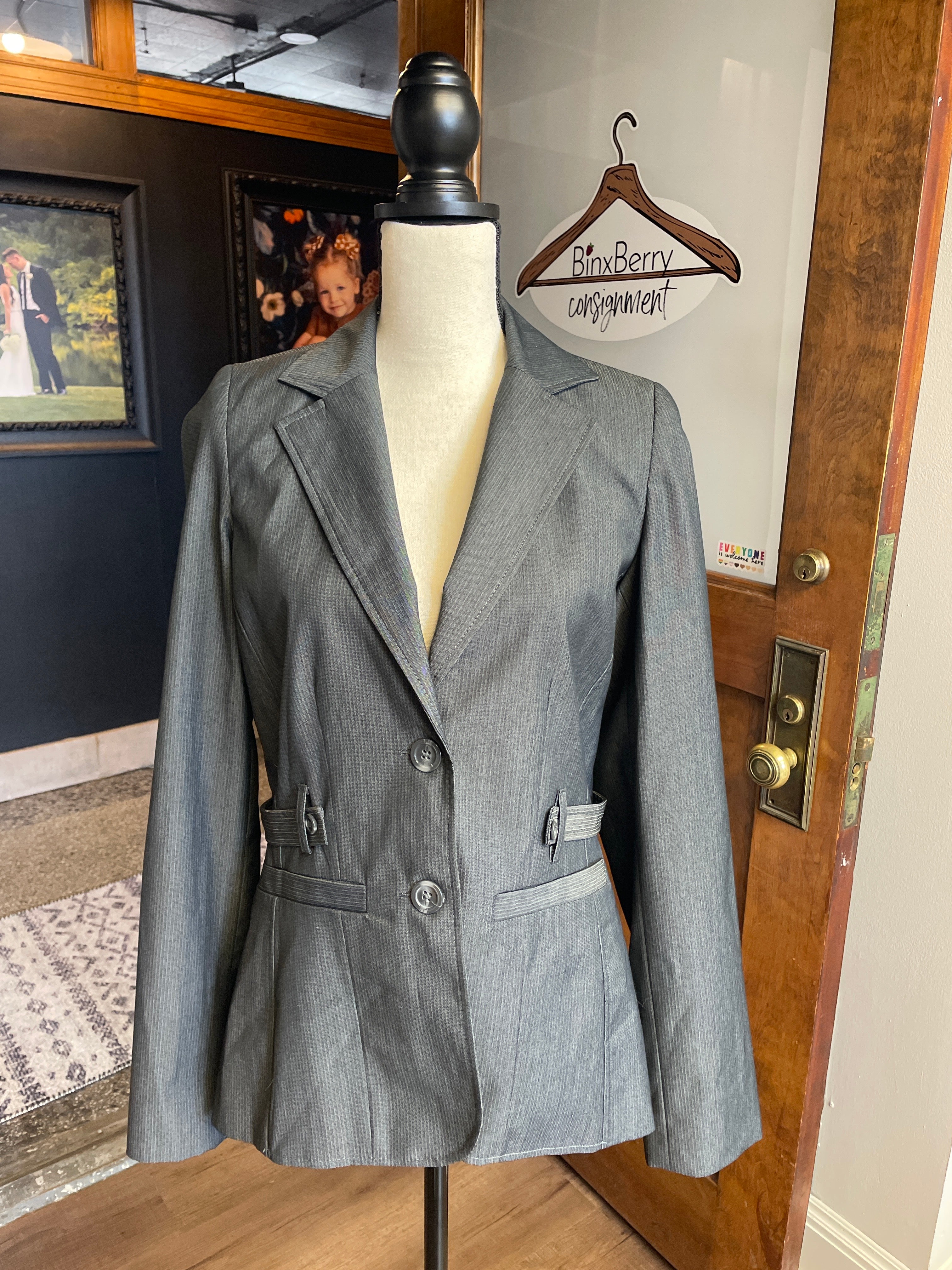 NEVA Women's Pinstripe Blazer (7)