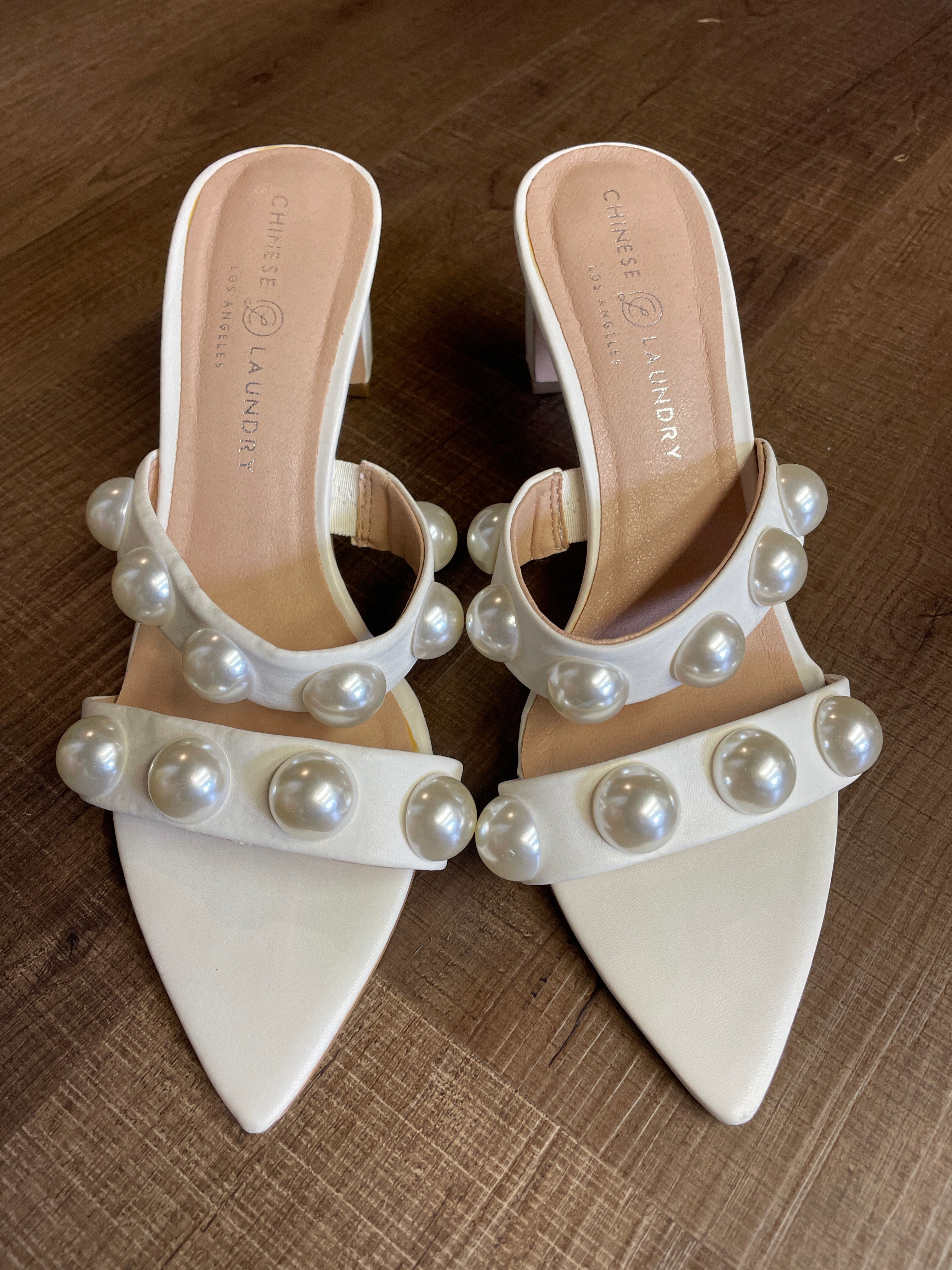 Chinese Laundry Pearl Studded Sandals (7.5)