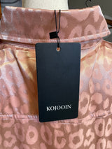 Kojooin Women's Leopard Embossed Pink Blouse (L)
