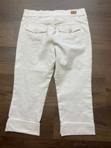 Bandolino Missy Capri Jeans (8)