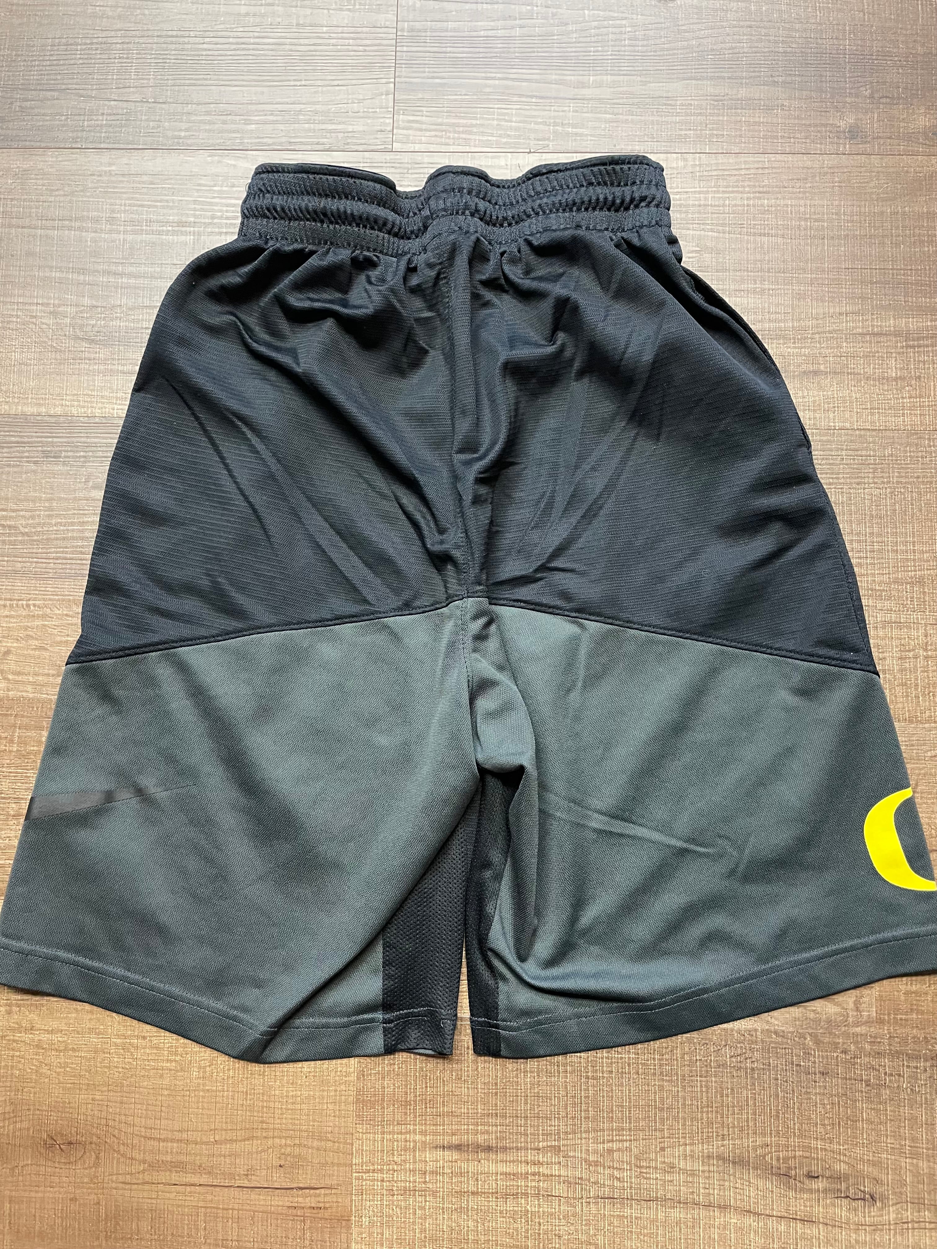 Nike DRI-Fit Oregon Youth Shorts (YXL)