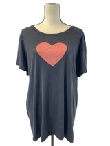 Torrid Classic Fit Women's Graphic Tee (2X) - BinxBerry Consignment