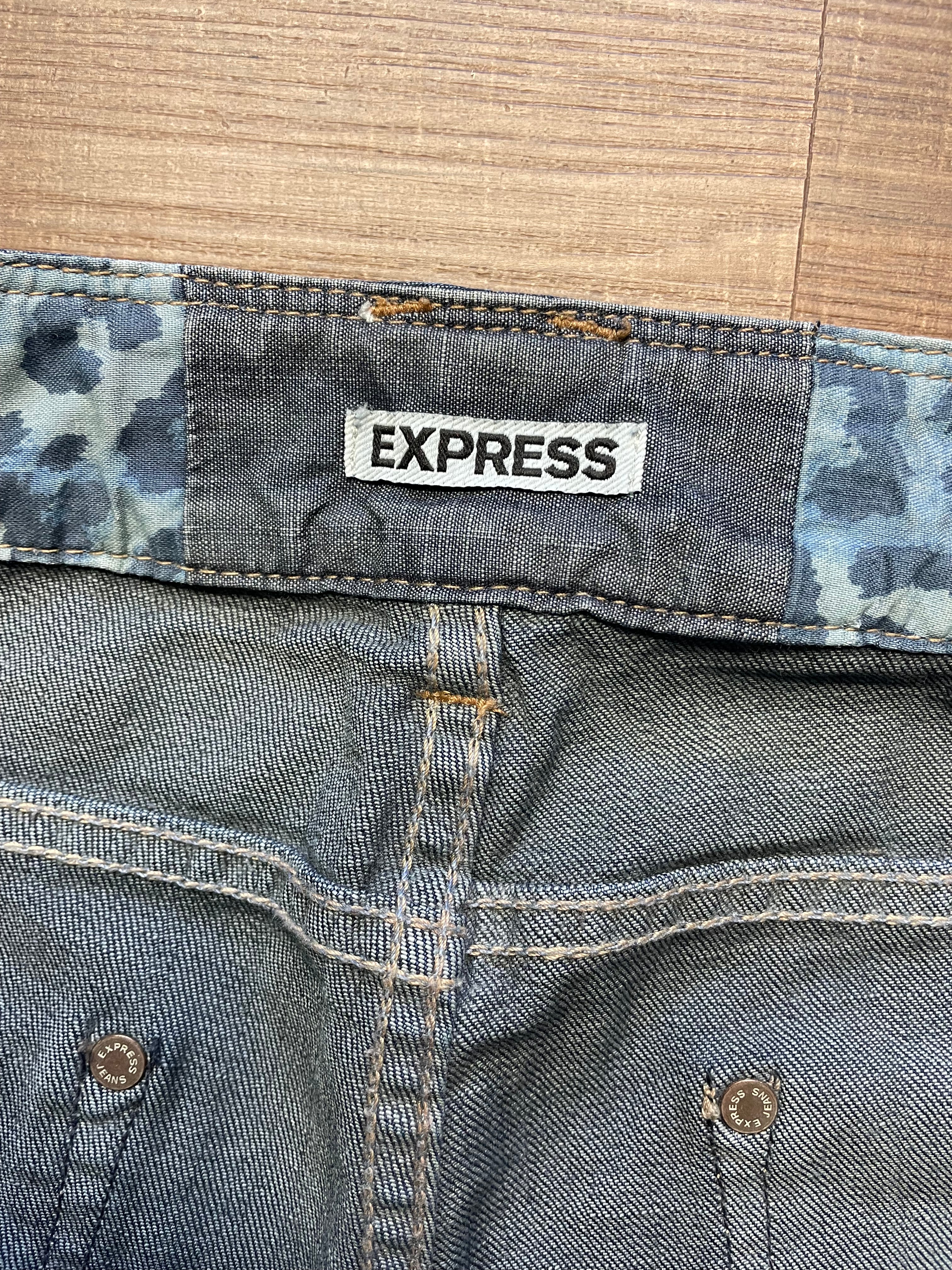 Express Modern Boyfriend Women's Jeans (2)