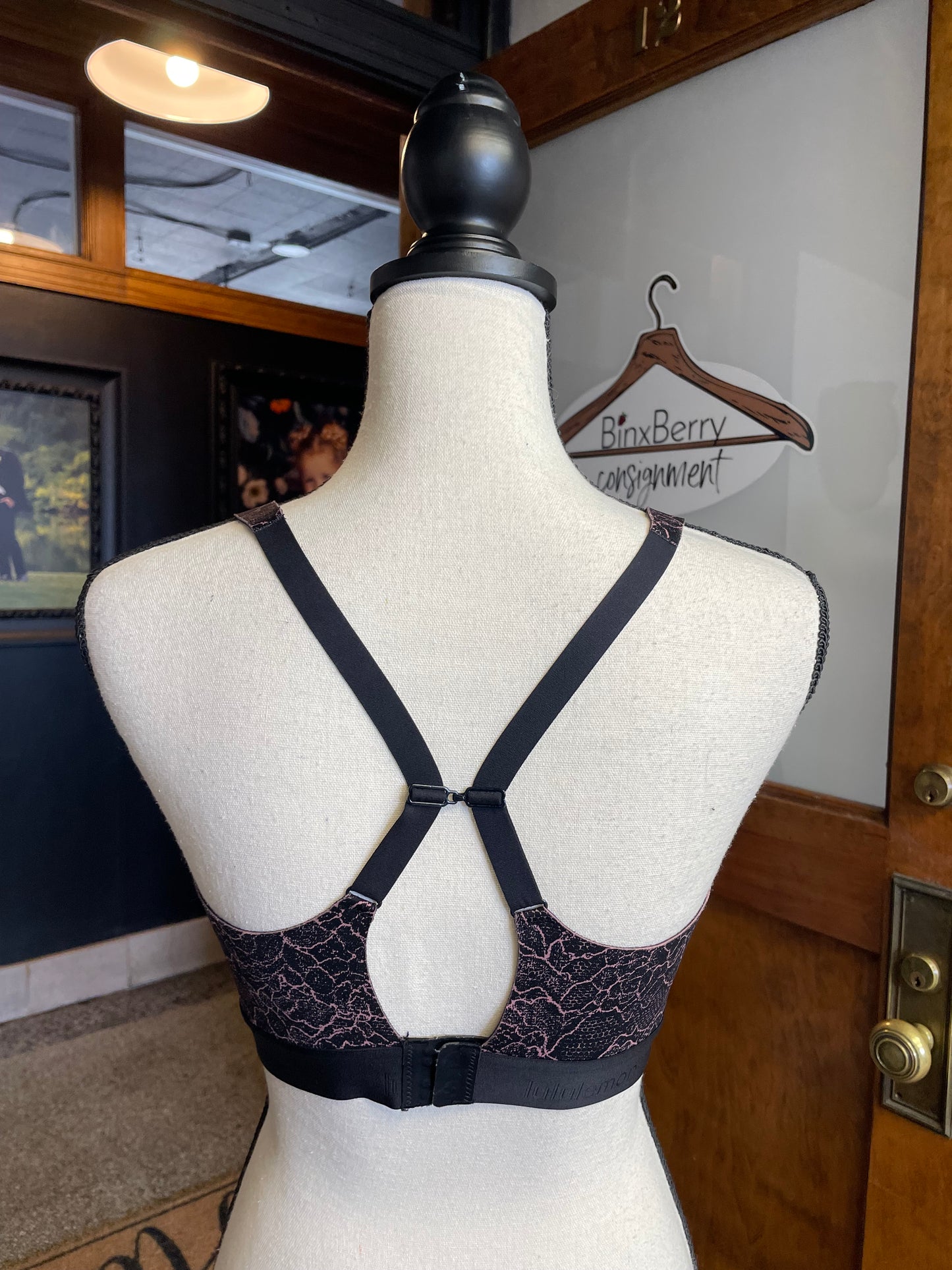 Lululemon Fine Form Bra (36D)