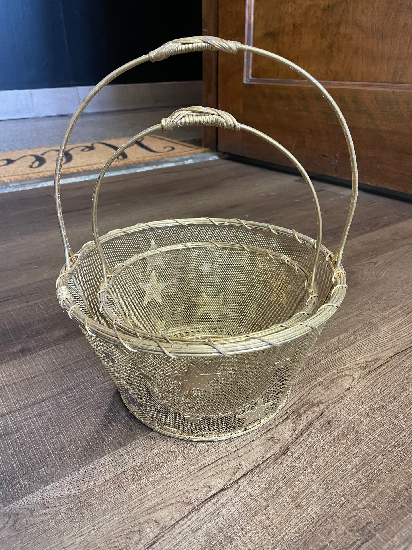 Gold Glitter Star Handled Baskets