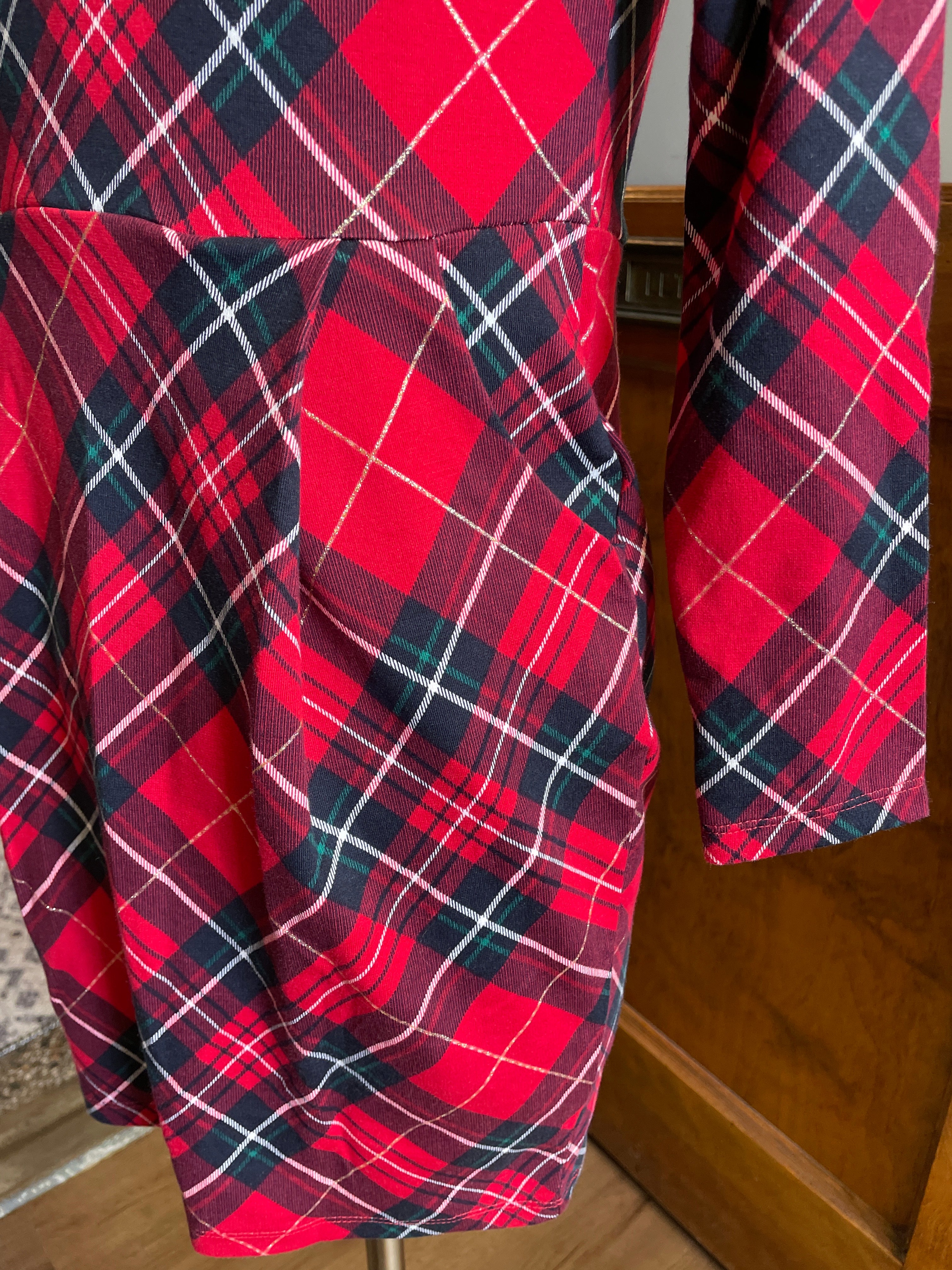 H&M Girls NWT Plaid Holiday Dress (6X/7)