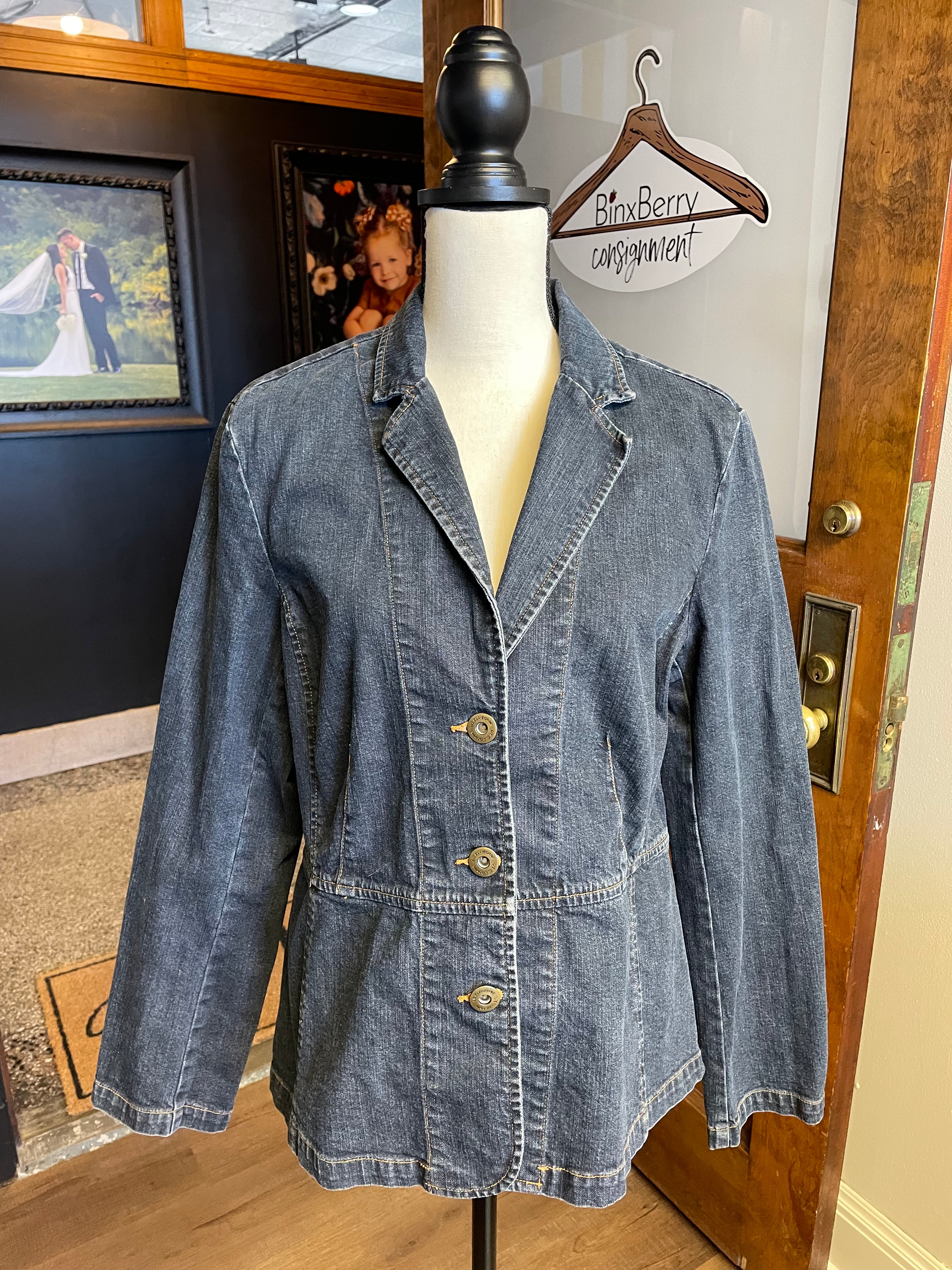 Liz Claiborne Denim Jacket (12)
