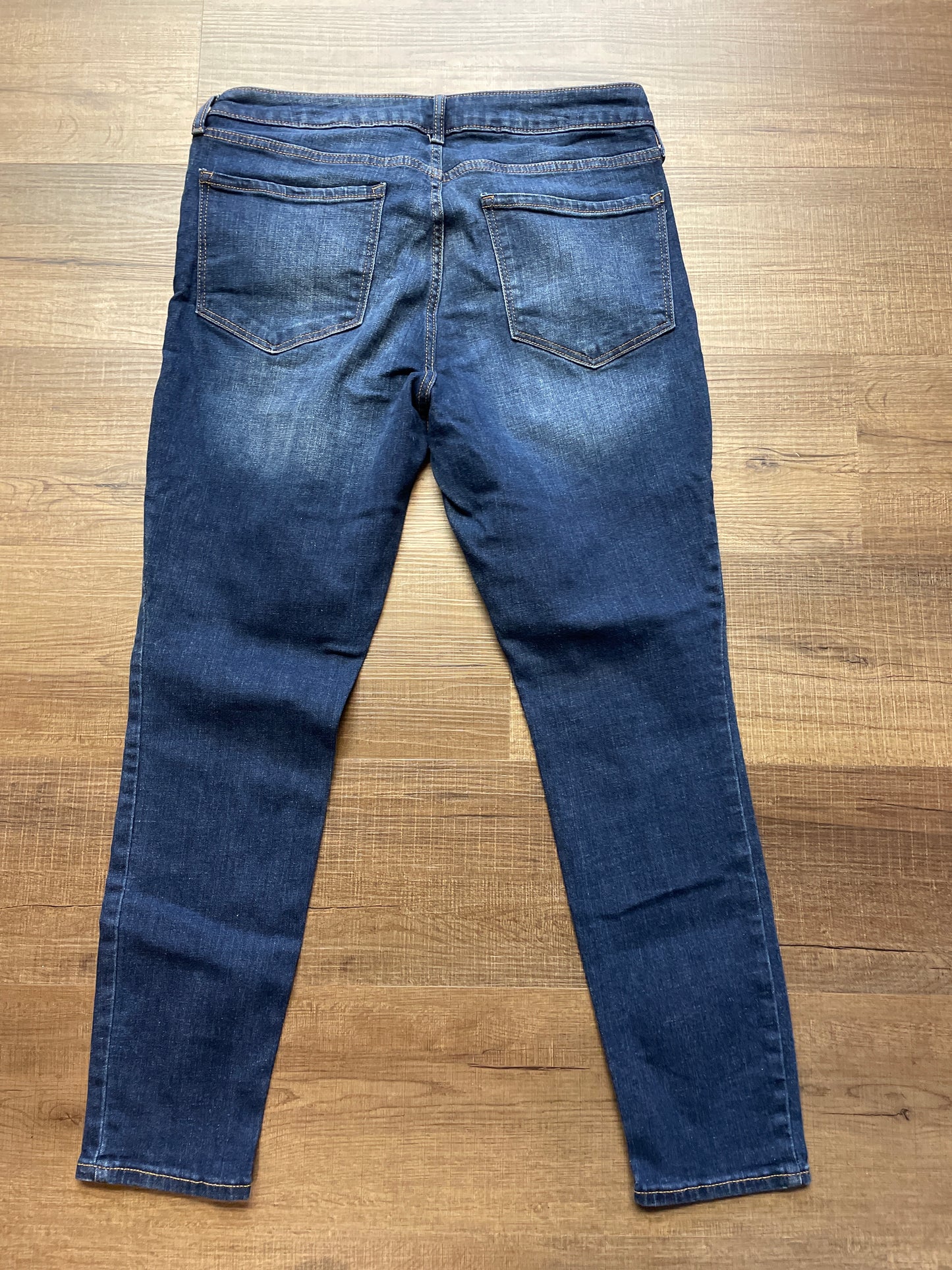 Old Navy Mid Rise Rockstar Super Skinny Jeans (14 Short)