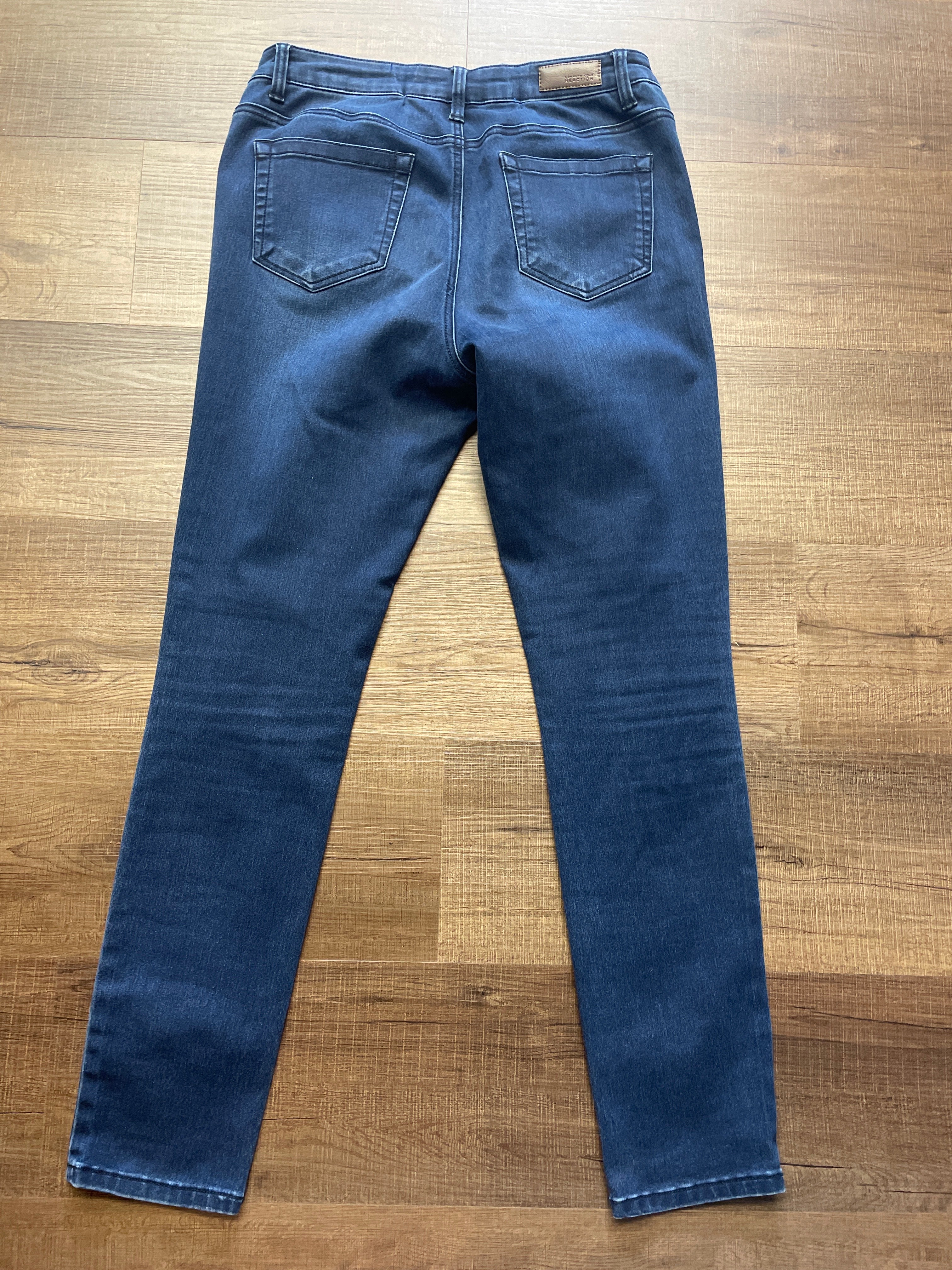 Kenneth Cole Reaction Women's Skinny Jeans (8)