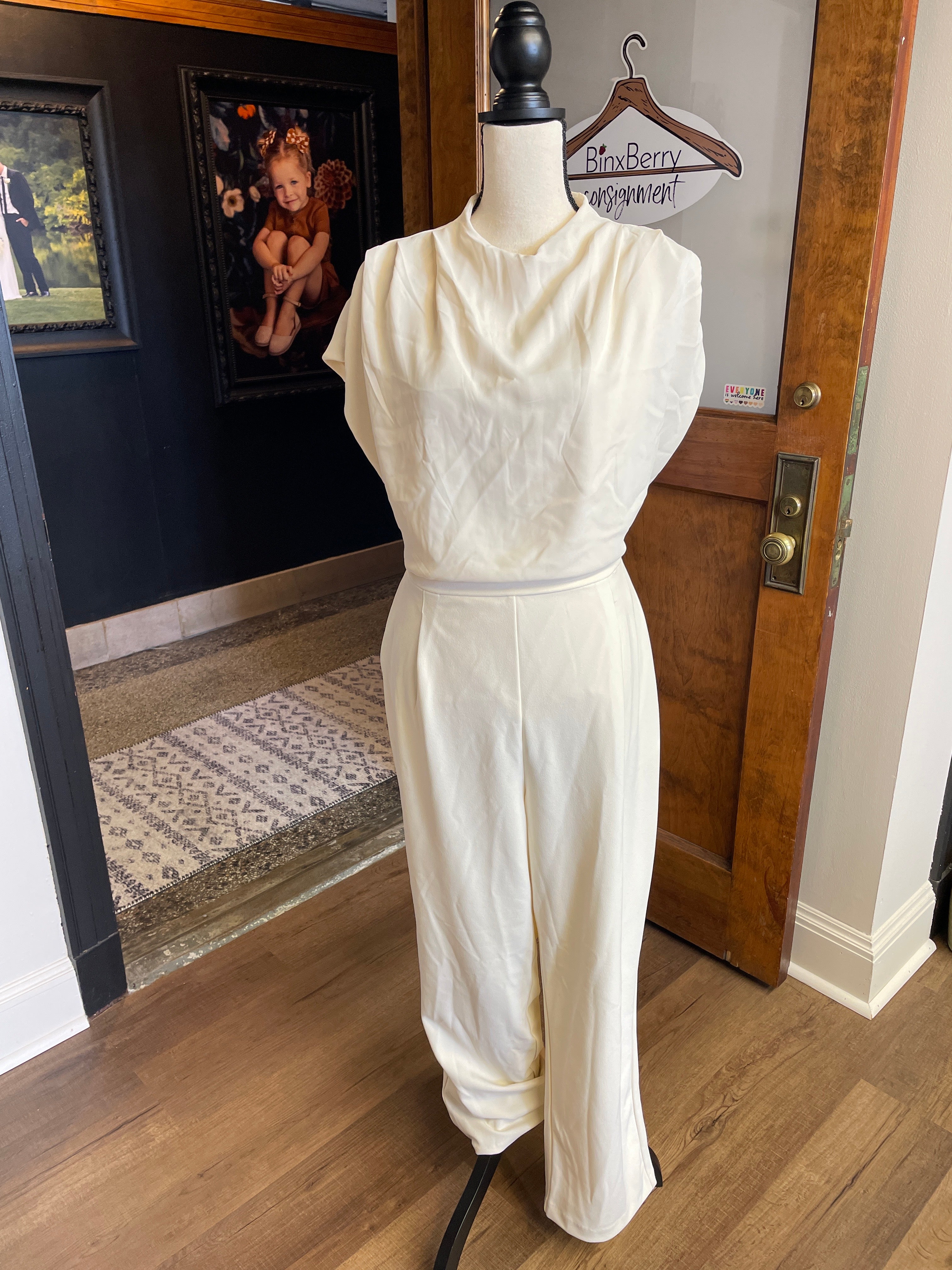 Express Conscious Edit Blouse Top Cream Jumpsuit (XL)