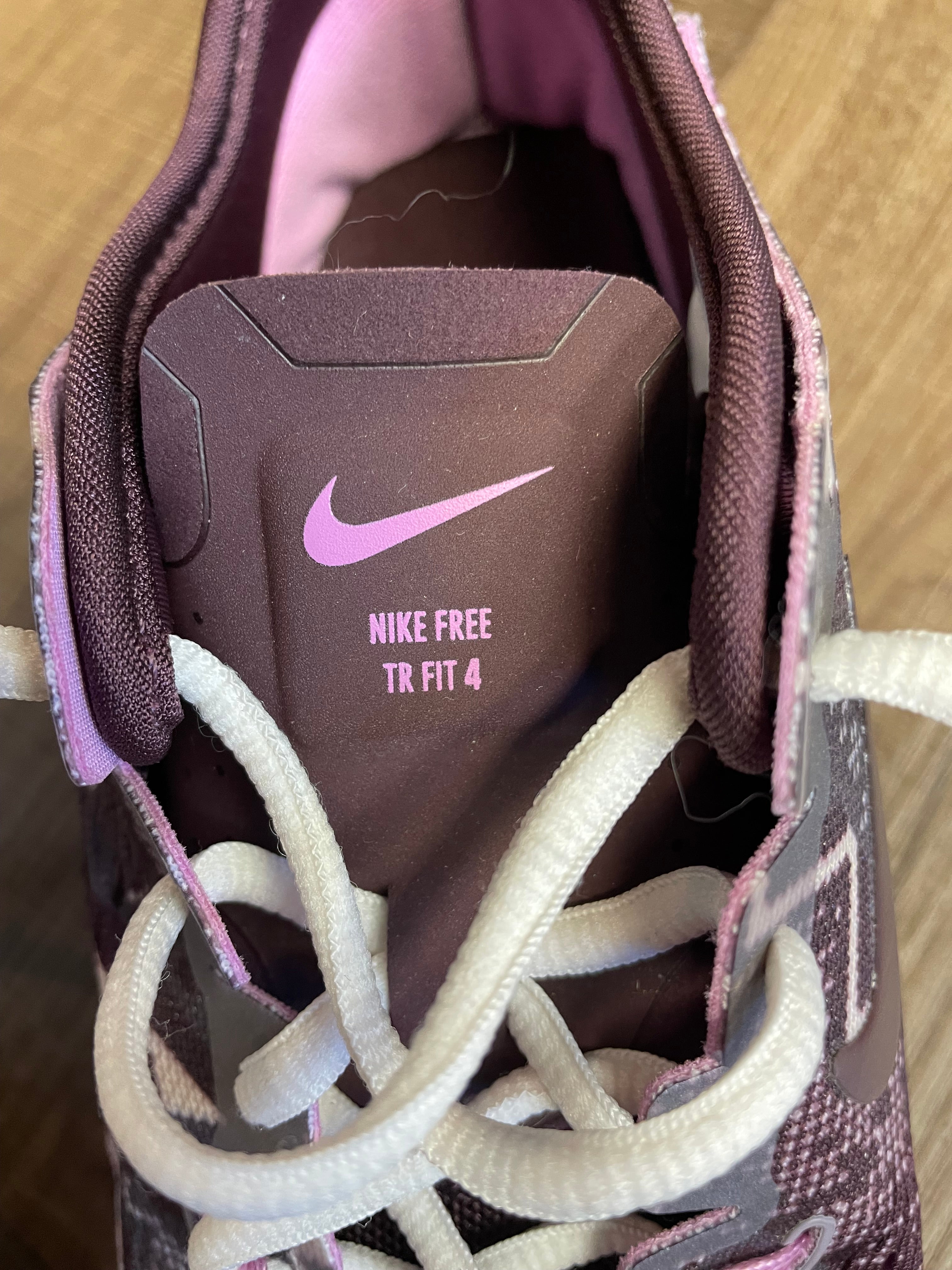 Nike Women's Free 5.0 TR Fit 4 Running Shoes (8.5)