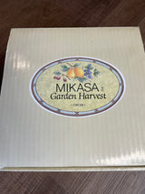 Mikasa Garden Harvest Souffle Dish Round 8"