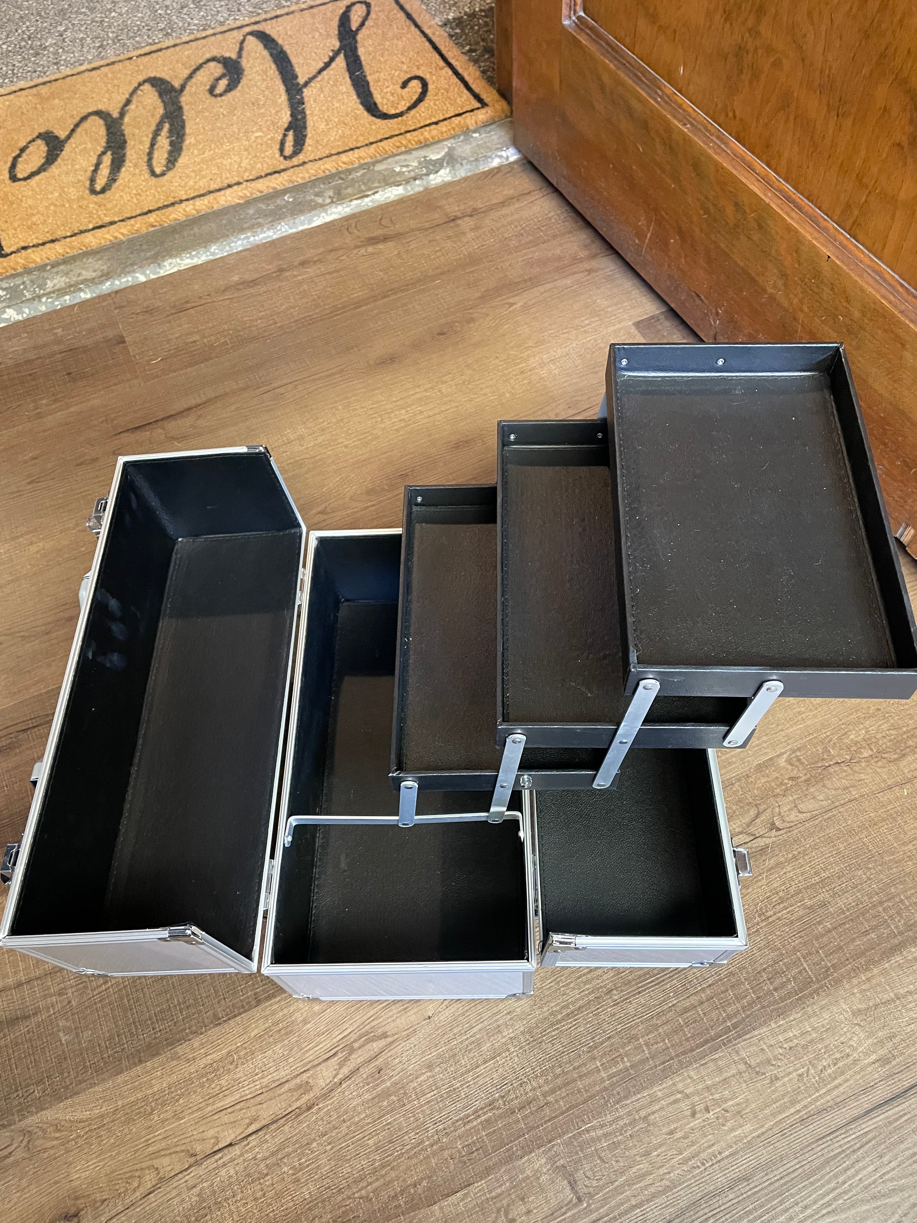 Arbonne Cosmetic Trunk