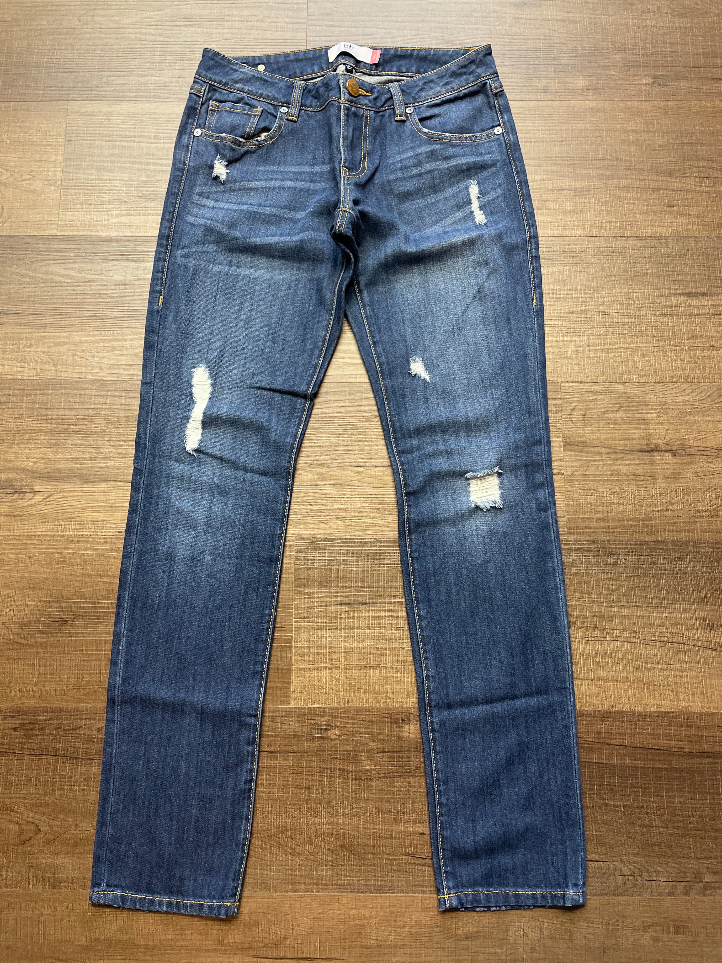 Cabi Slim Boyfriend Jean (2)