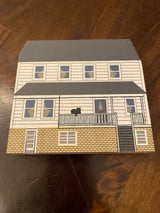 The Cat's Meow Jonas Trover Home