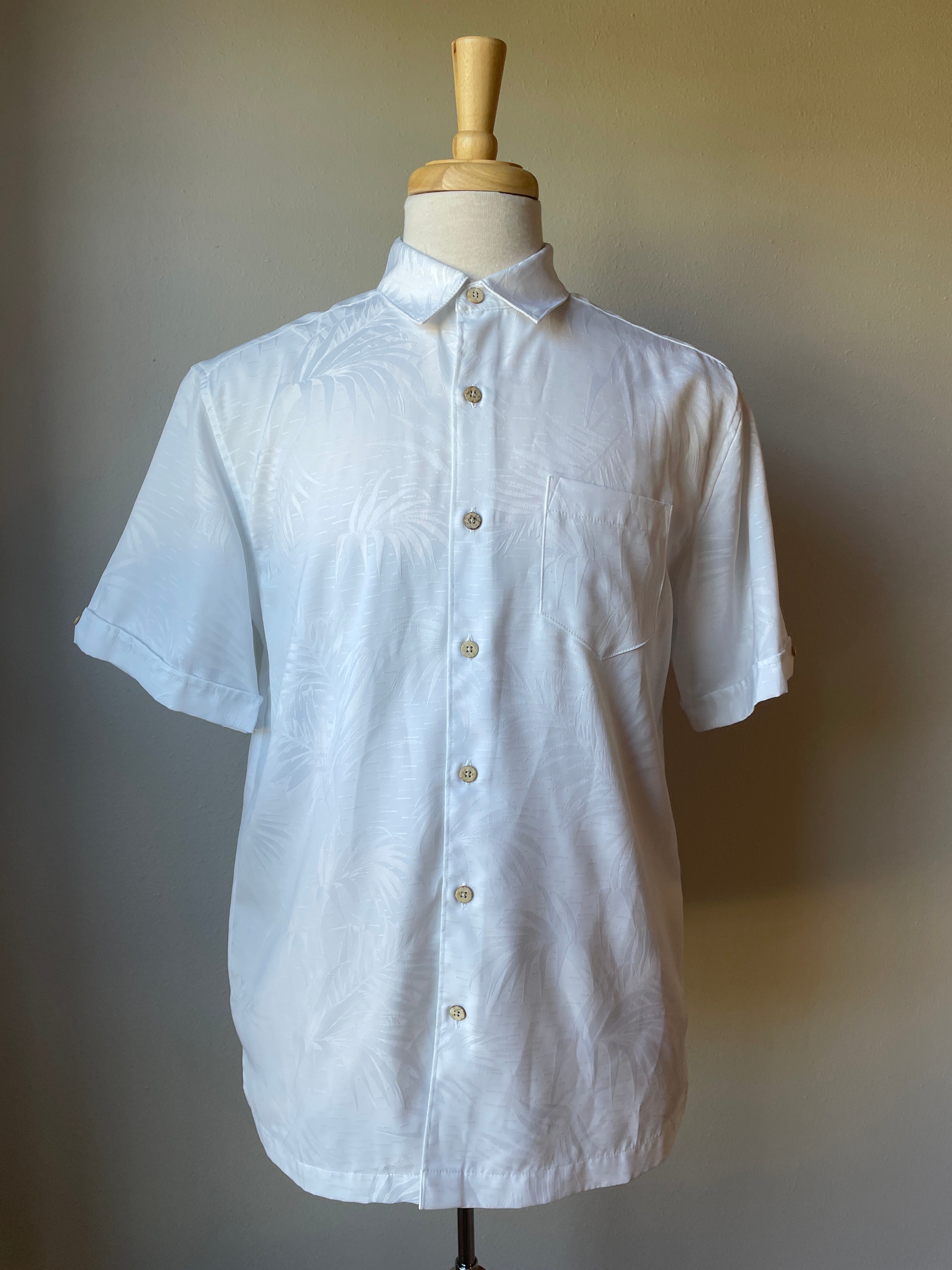 Cubavera Men's Short Sleeved Button Down (M)