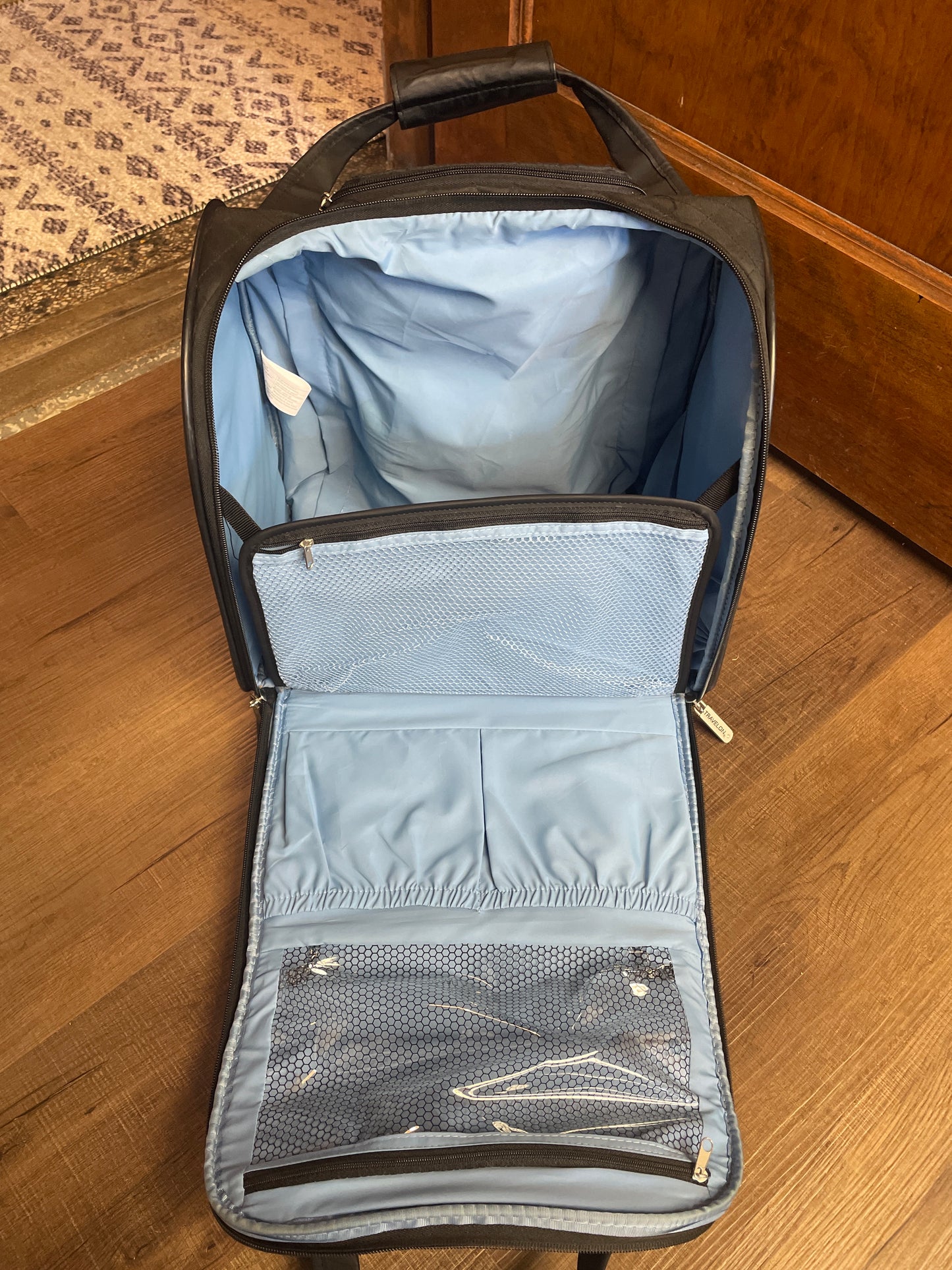 Travelon Quilted Nylon Rolling Bag