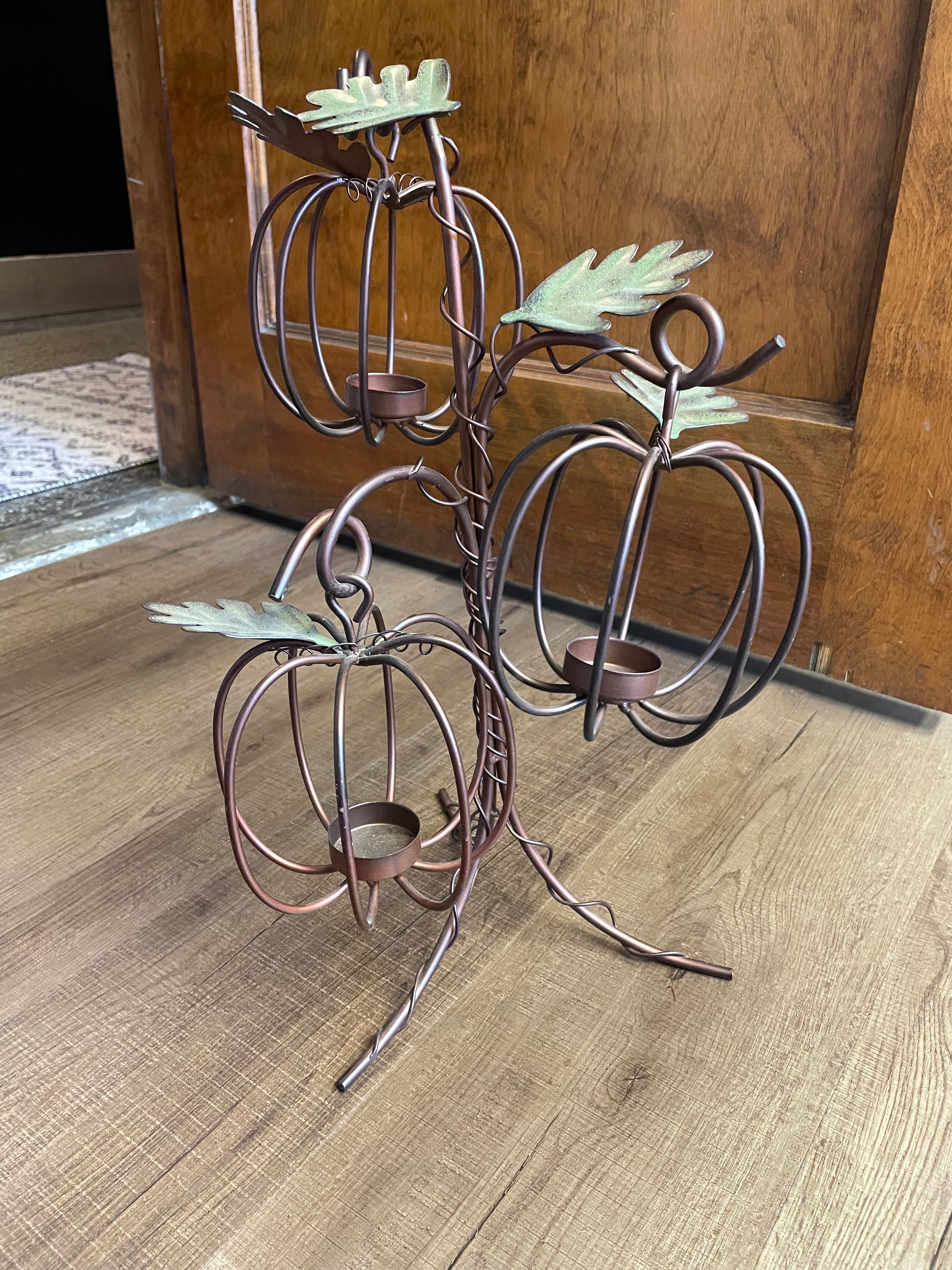 Autumn Iron Pumpkin Tealight Holder