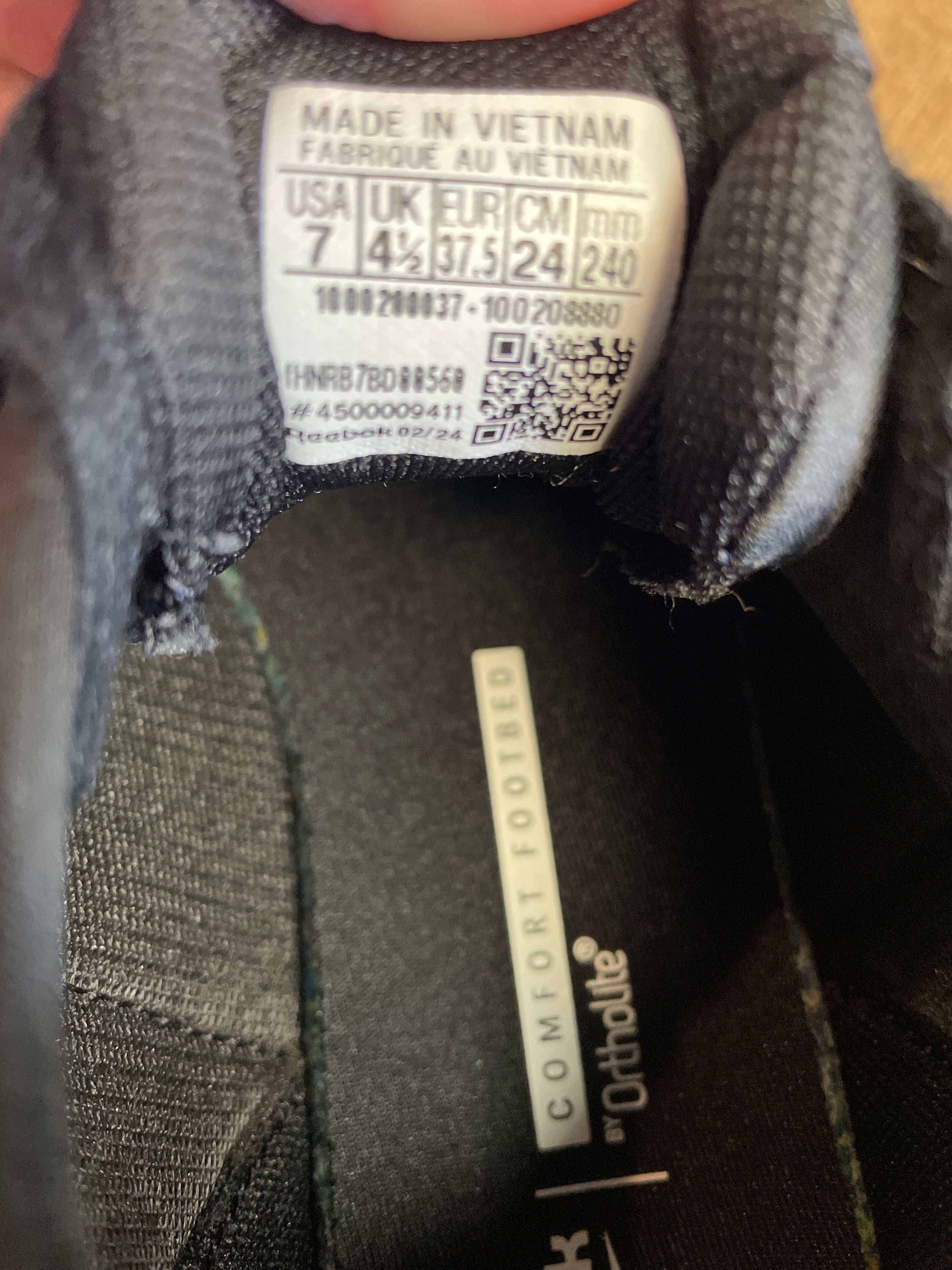 Reebok Youth Sneakers (7)