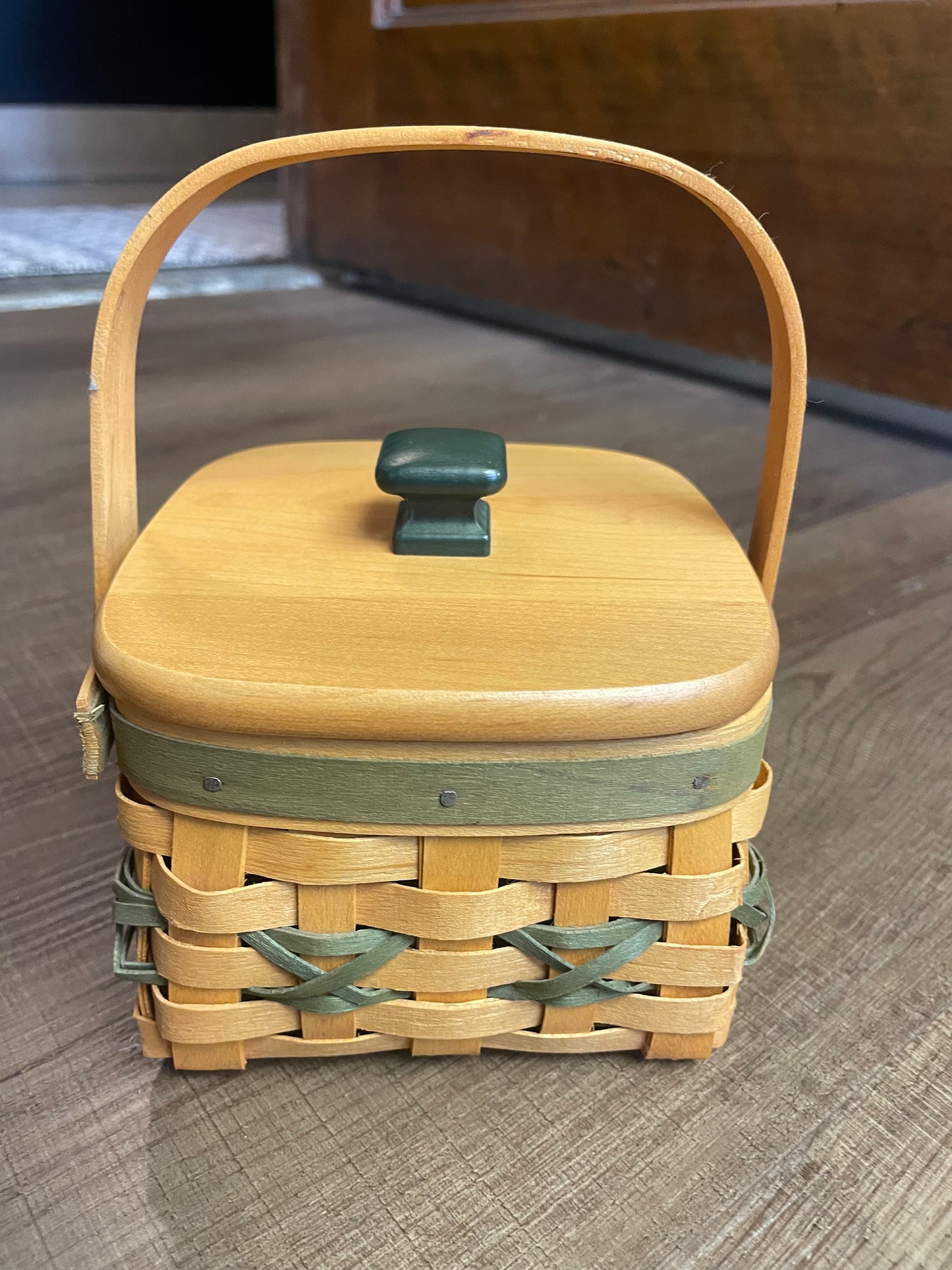 Longaberger Let it Snow 2000 Tree Trimming Basket & Tie-On