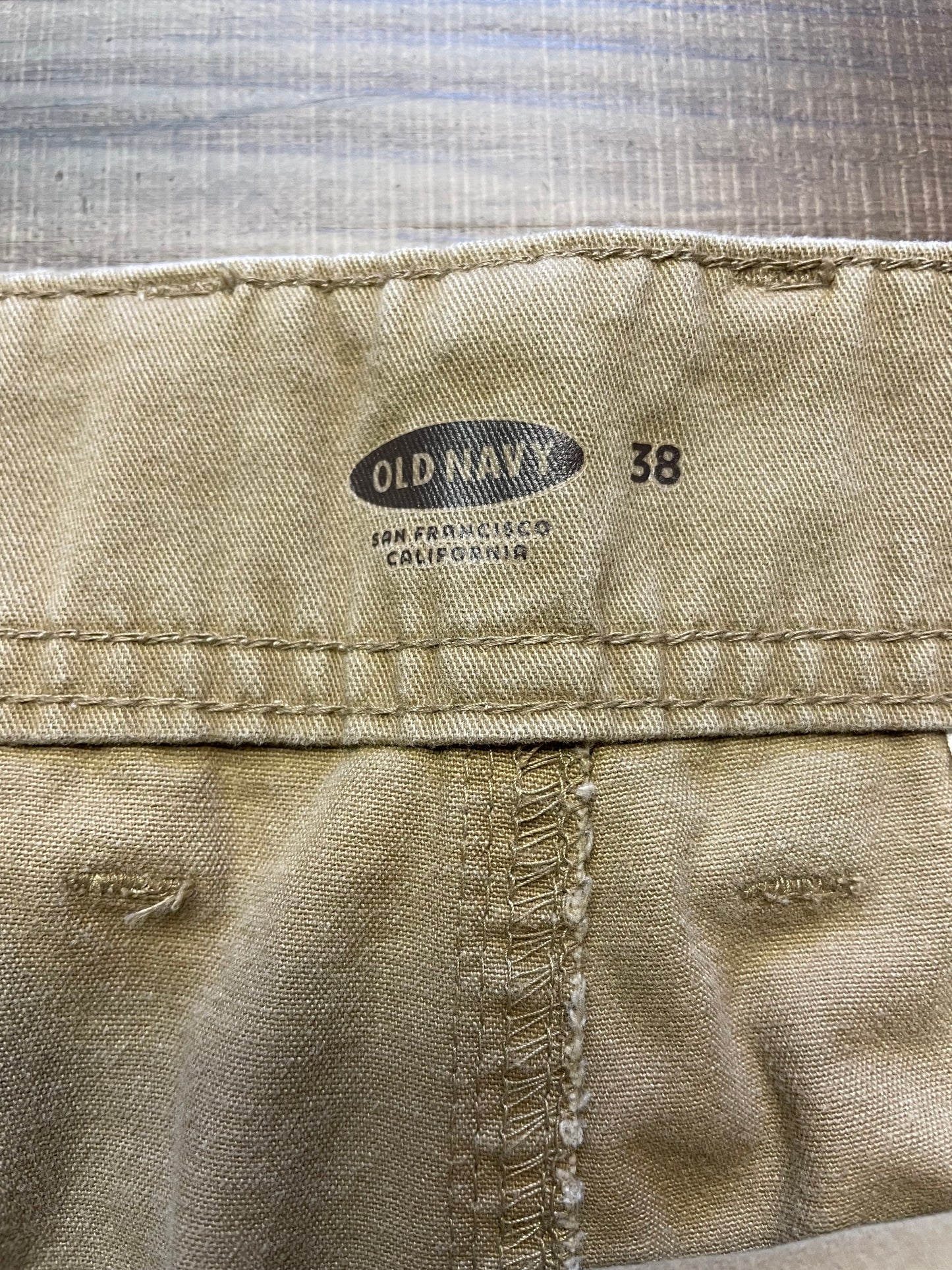 Old Navy Men's Cargo Shorts (38)
