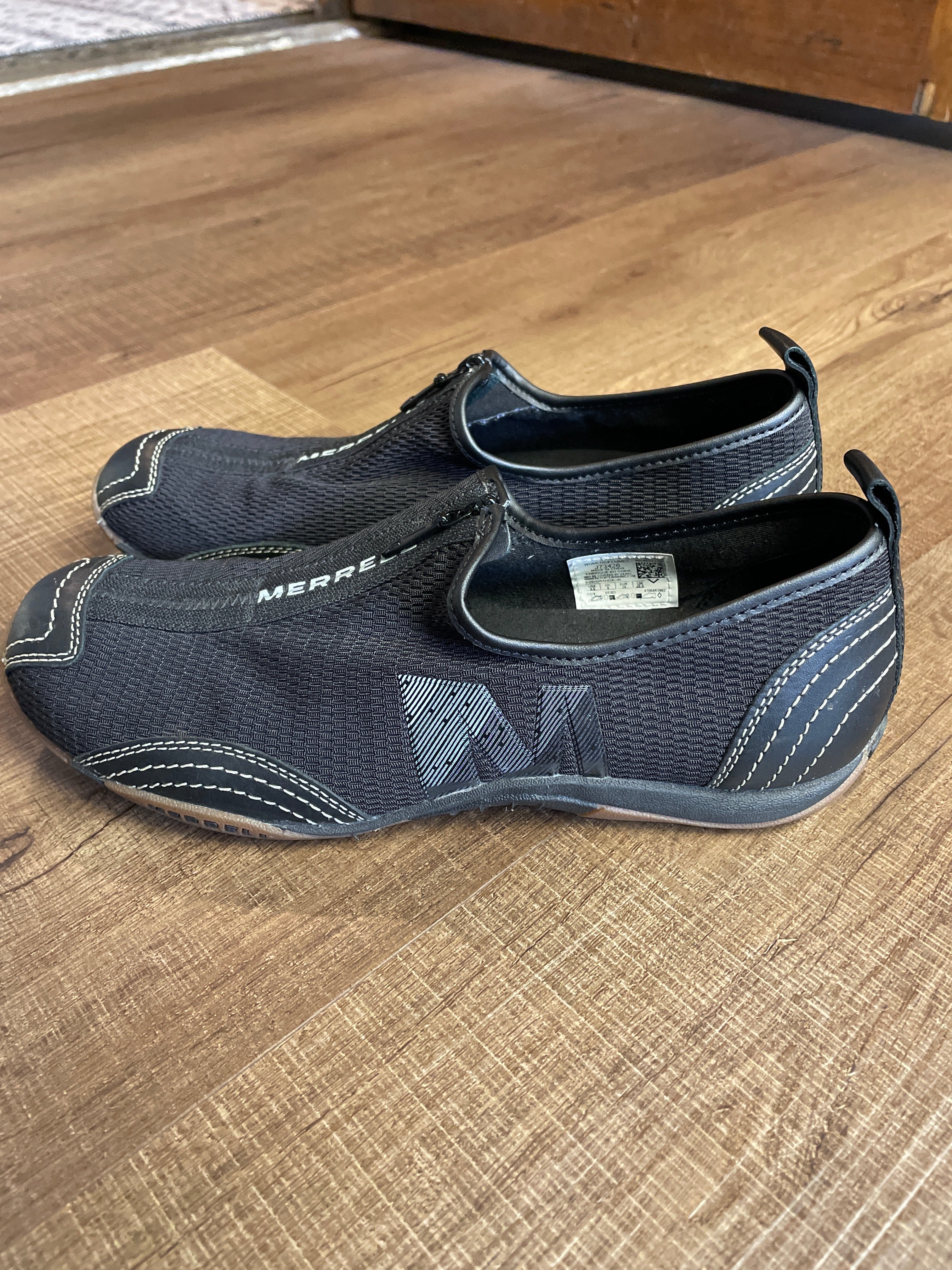 Merrell Barrado Women's Casual Zip-Up Sneaker (8.5)