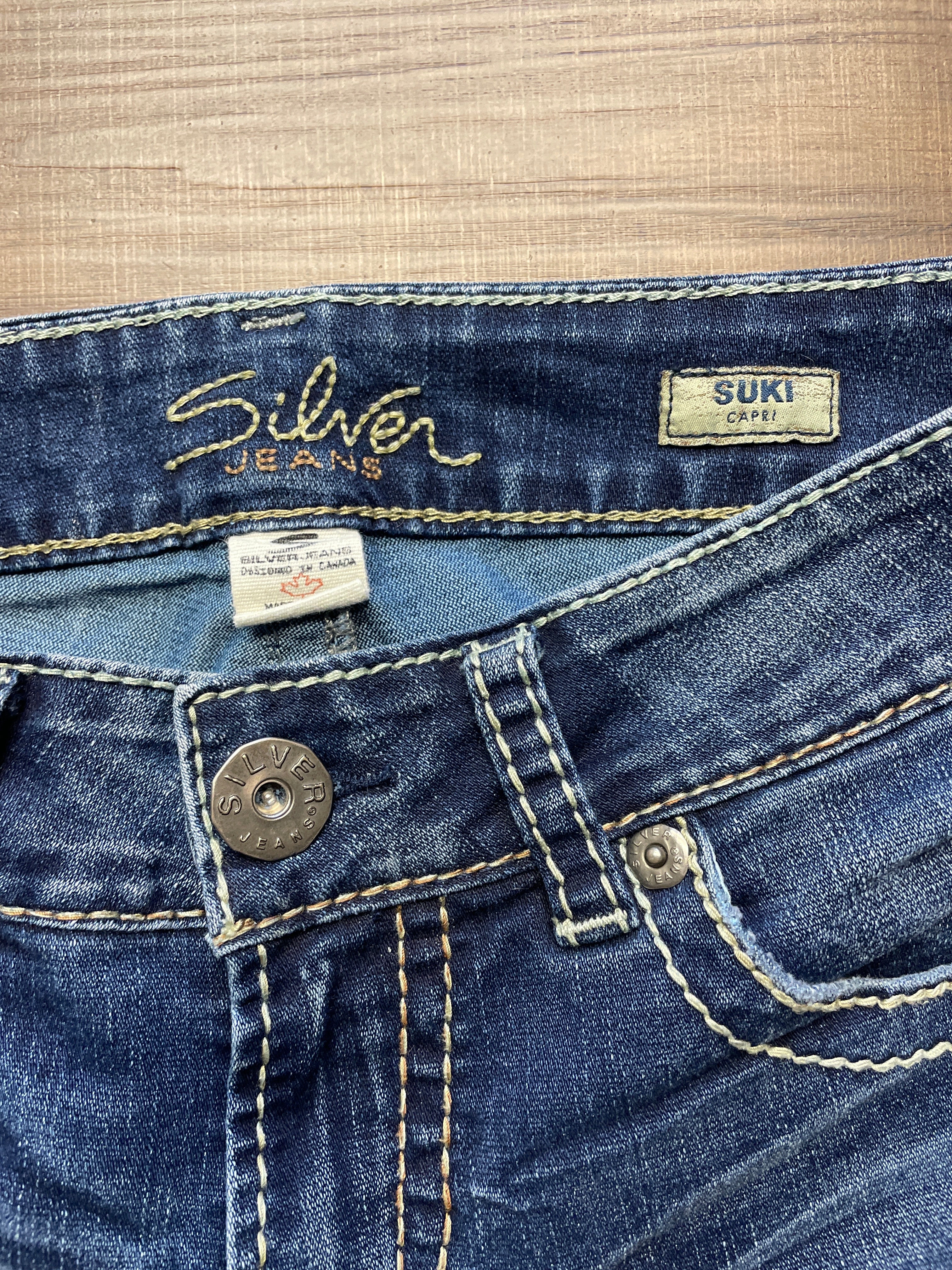 Silver Suki Capri Jeans (28)